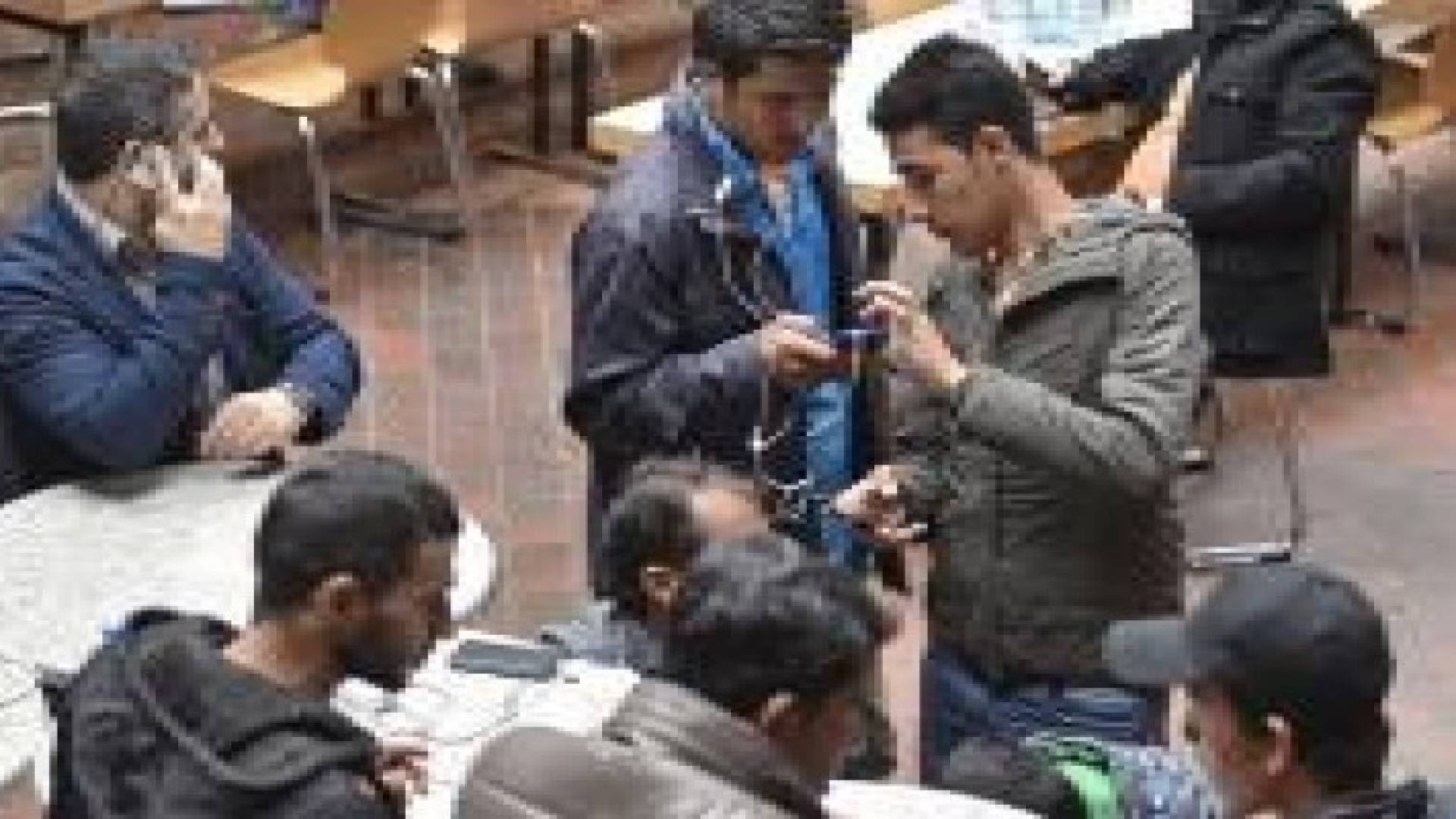 ألمانيا تتعهد بـ 670 يورو لكل لاجئ شهريا