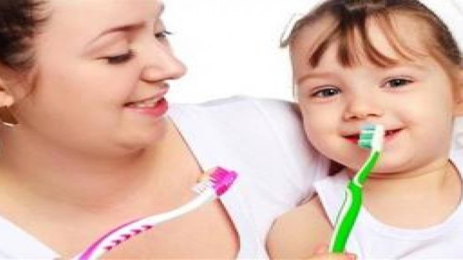 متى ينبغي تغيير فرشاة الأسنان؟‬