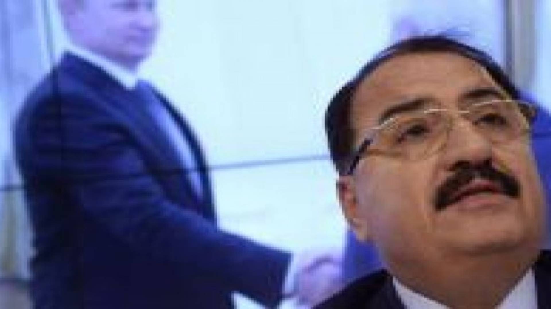 السفير السوري في موسكو : روسيا تساعدنا لتدمير "كل الجماعات المتمردة"