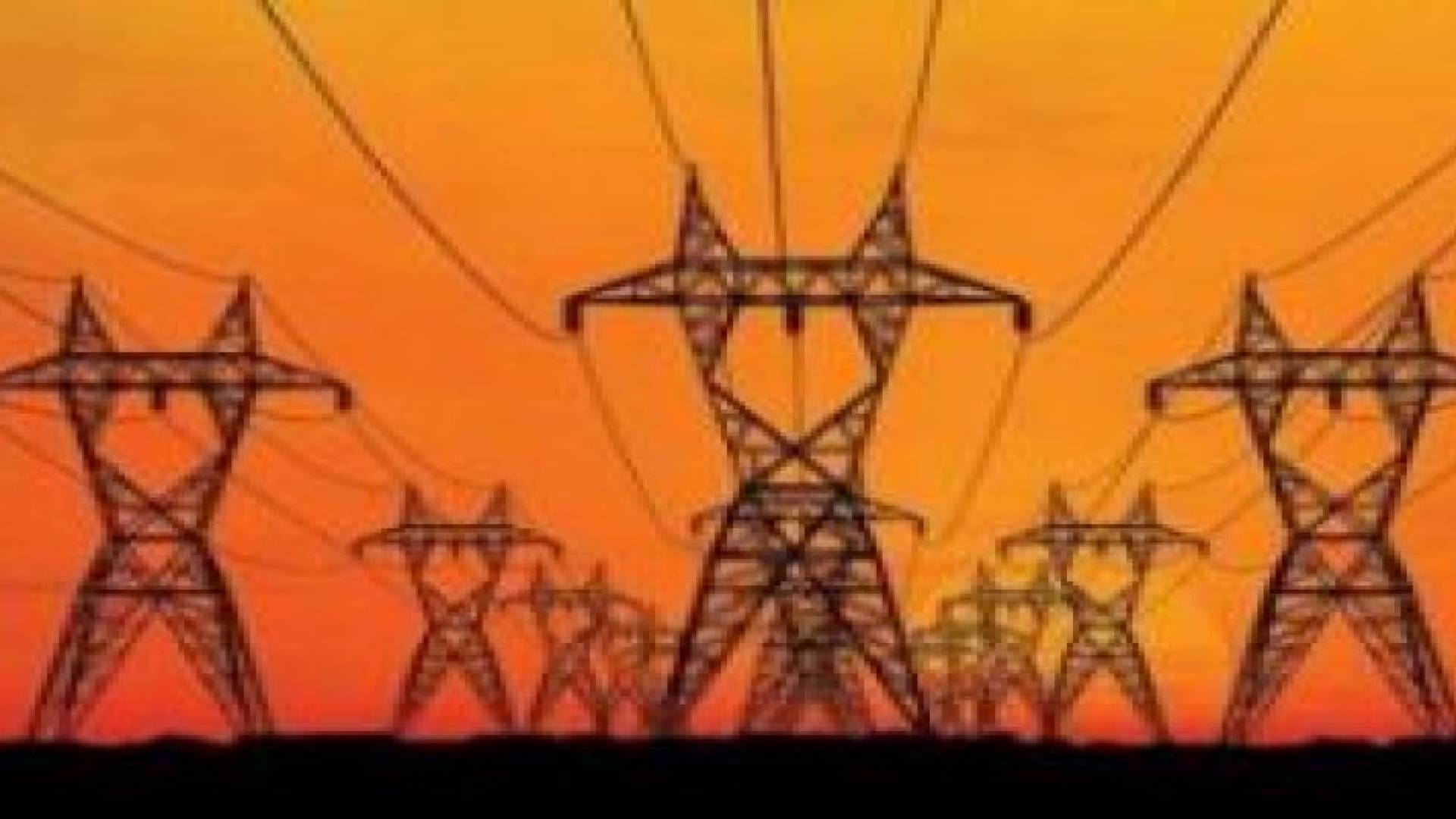 تعطل كافة خطوط الكهرباء المصرية بعد انفجار على الحدود مع غزة