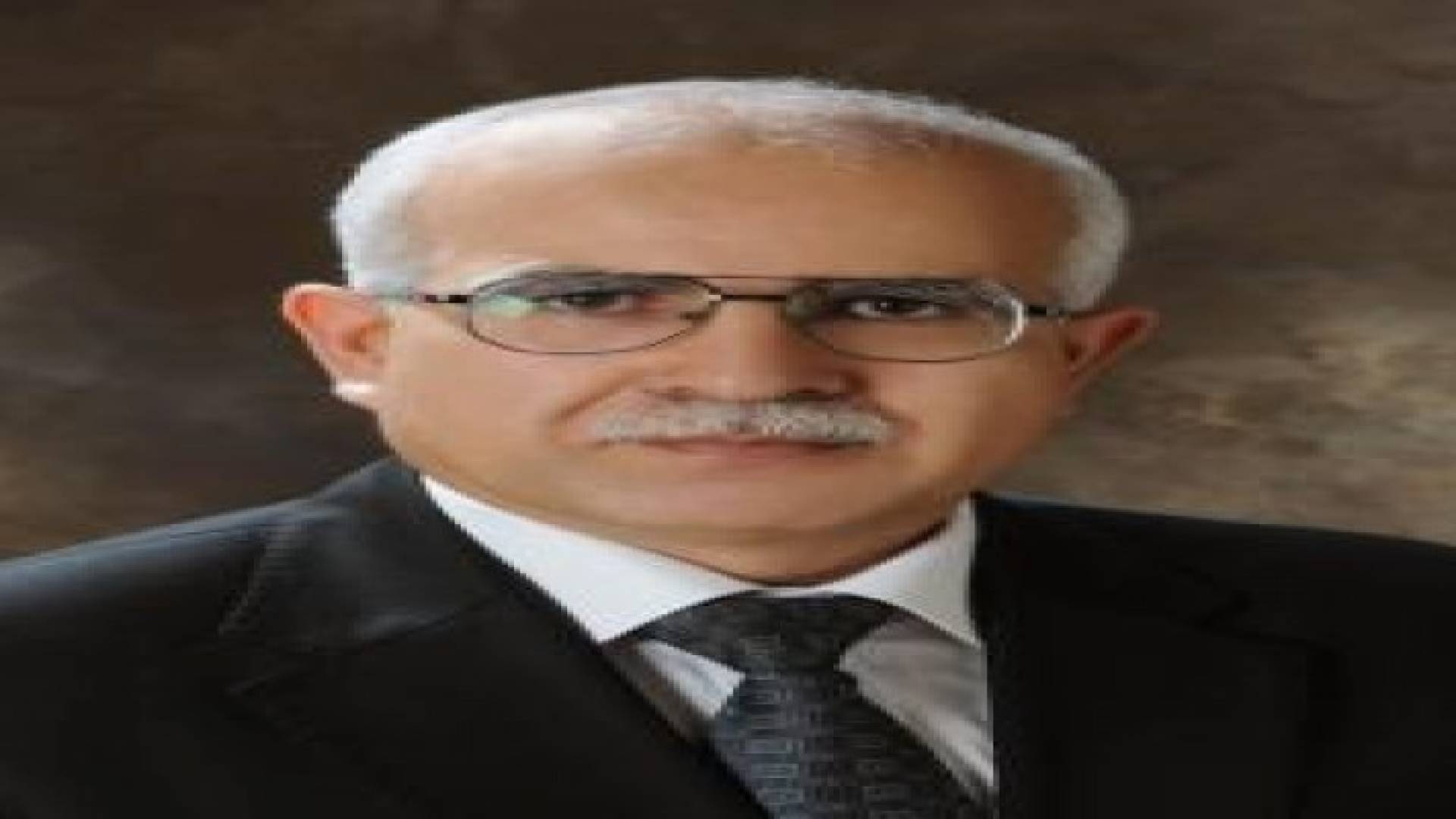 رؤيا تجري لقاء خاصا مع الأردني شاهر المومني المرشح لجائزة نوبل 2015 .. تفاصيل