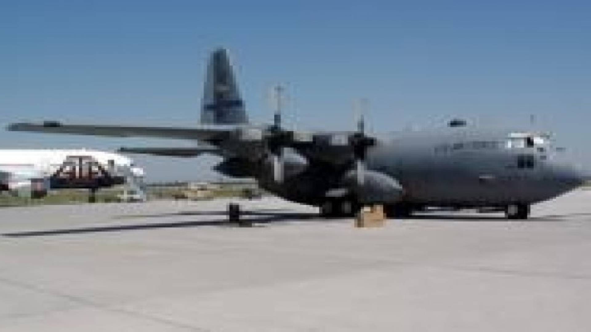 مقتل 14 شخصا في تحطم طائرة عسكرية أميركية في أفغانستان