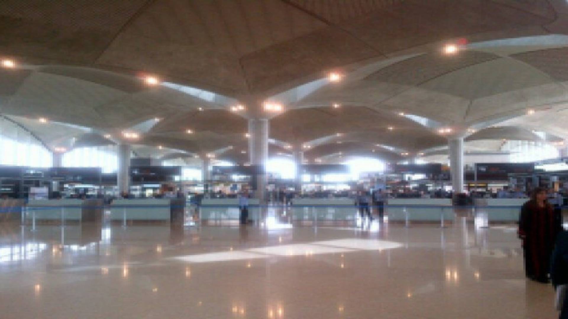 مطار الملكة علياء يستقبل أكثر من  4.8 مليون مسافر منذ بداية العام