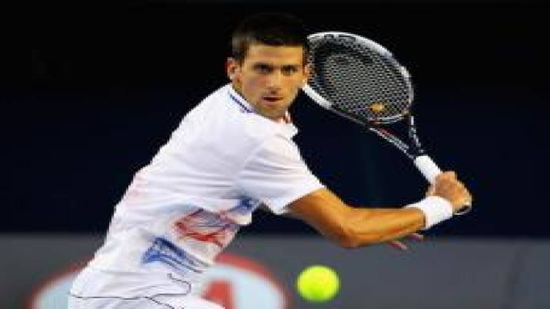 دجوكوفيتش يتغلب على نادال في مباراة استعراضية