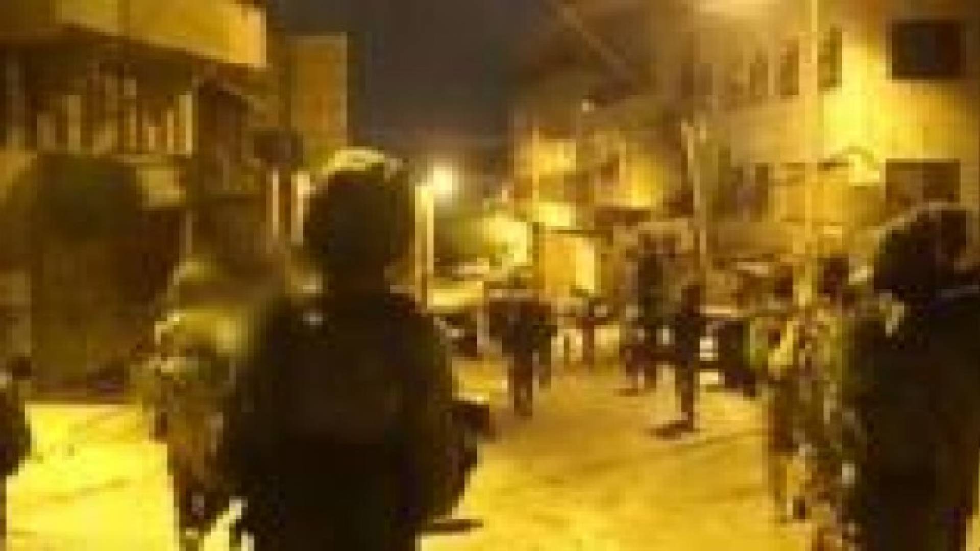 عملية عسكرية ليلية في نابلس .. ومستوطنون يعتدون على قرى في المدينة .. صور