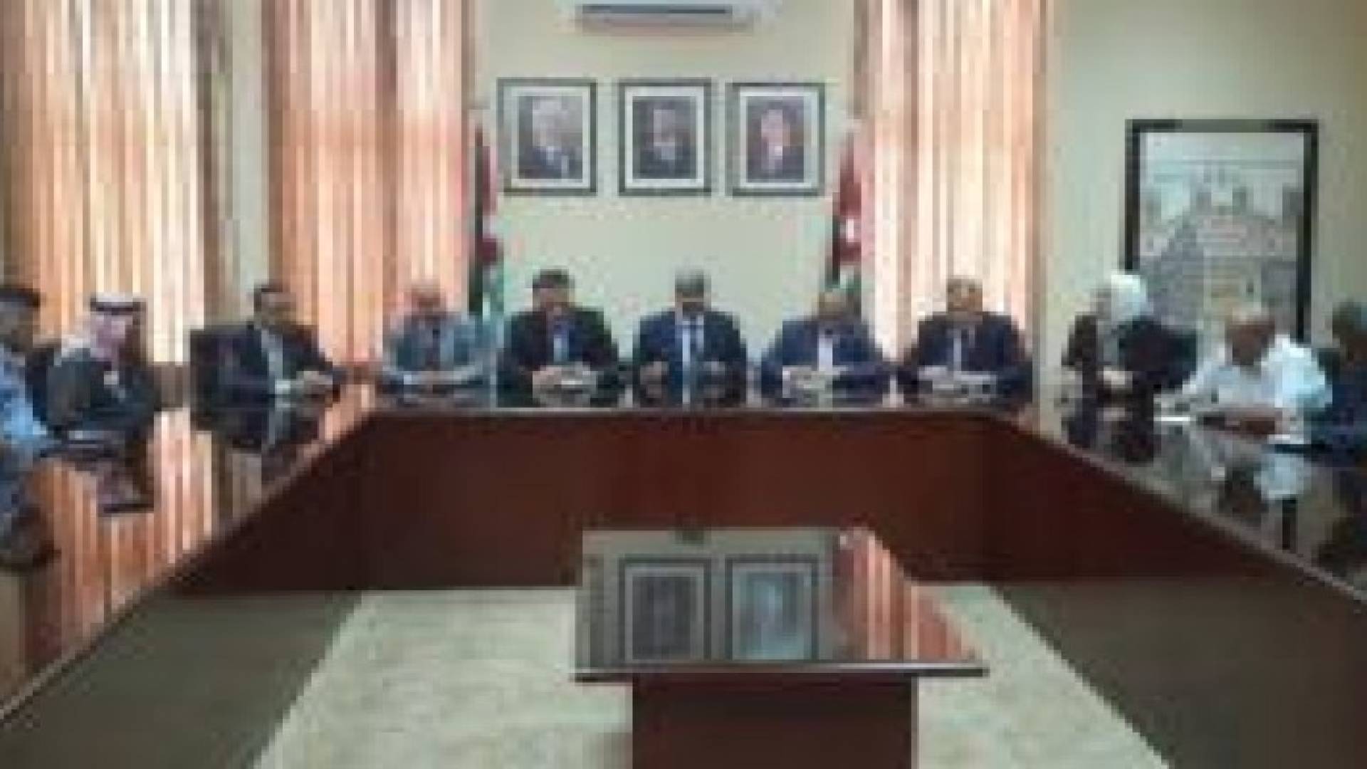 جولة لوزيرا السياحة والشؤون البلدية في محافظة مادبا