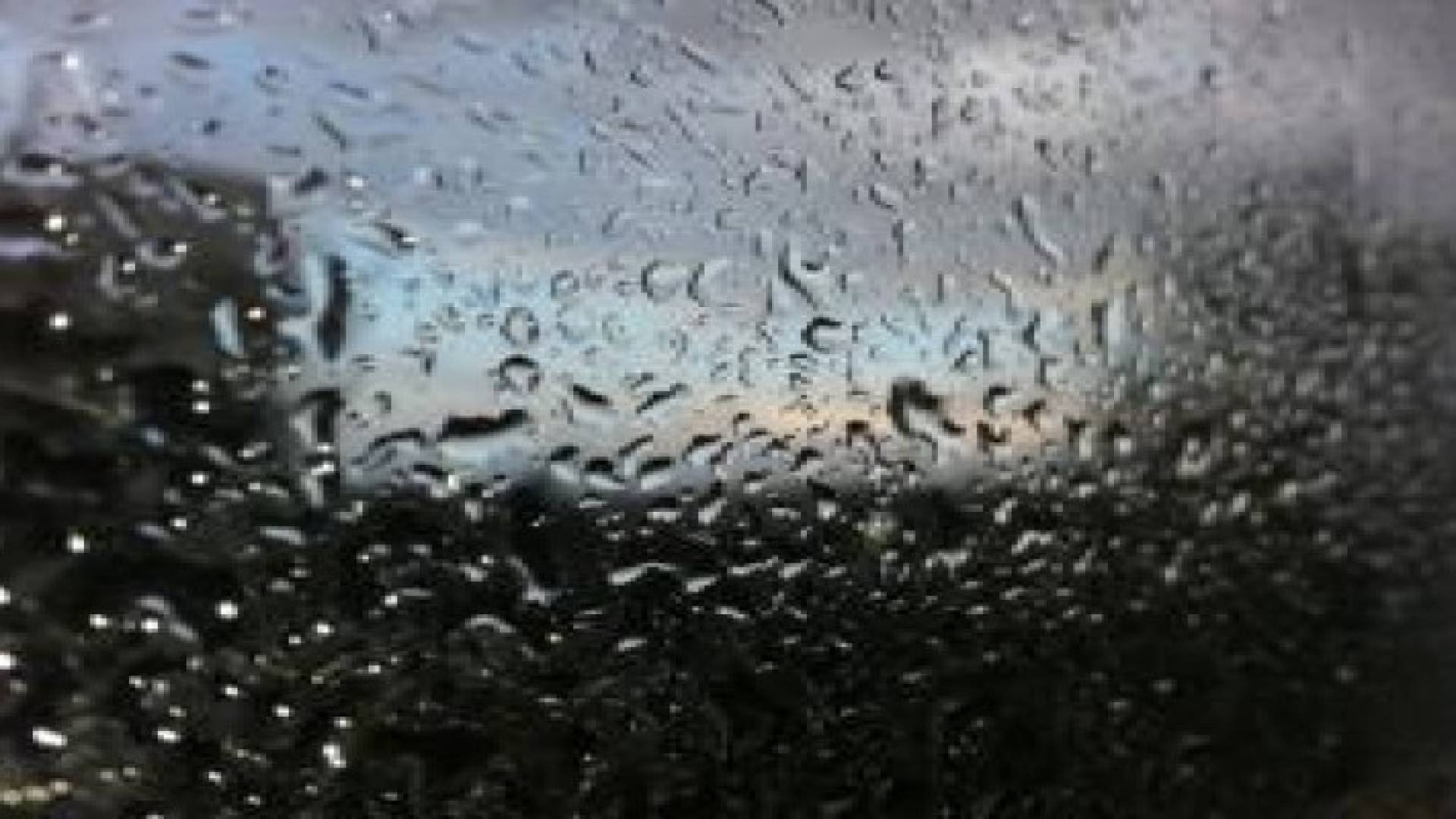 أمطار منتظرة عند التوجه للدوام الرسمي صبيحة الأربعاء