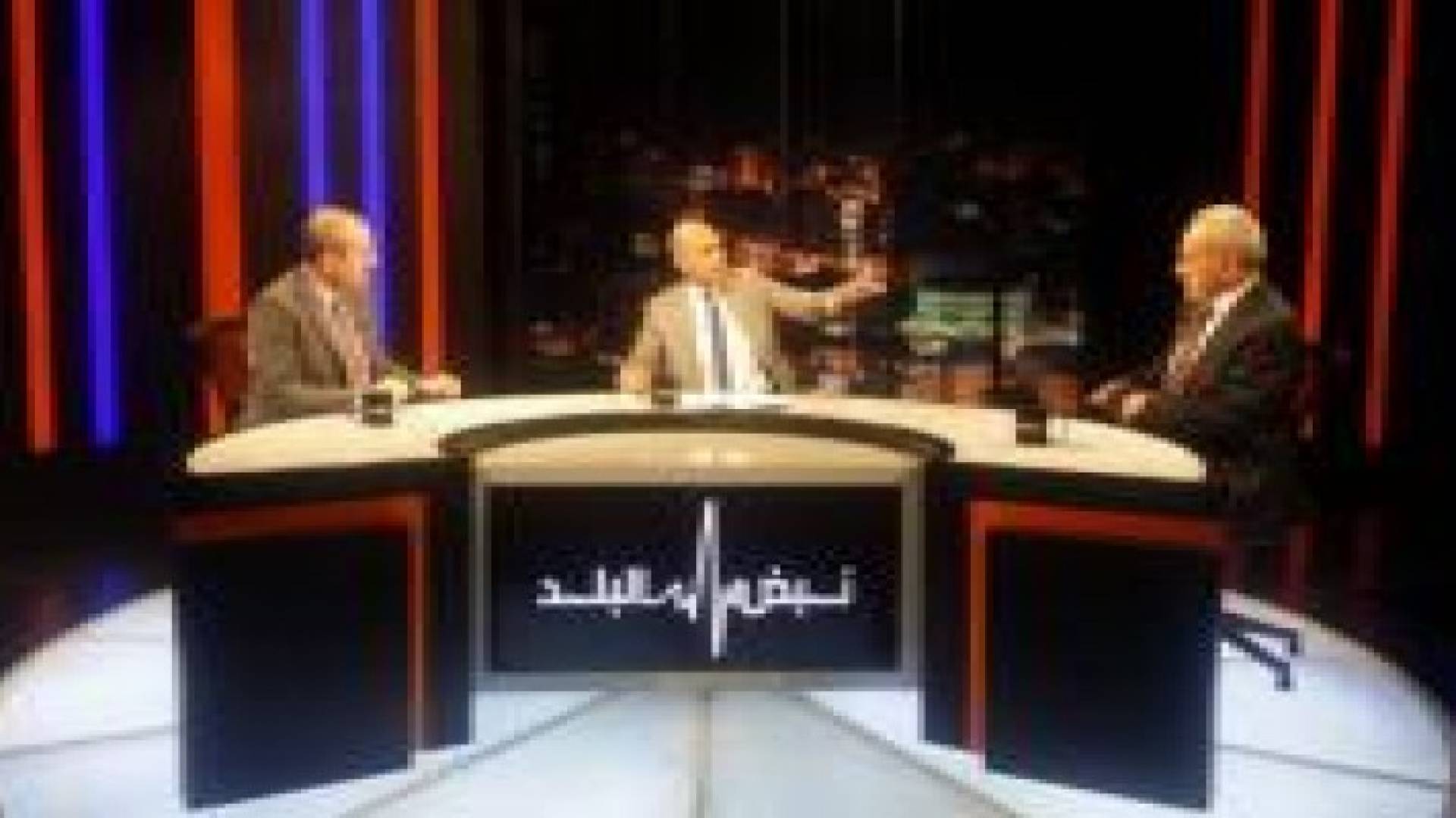 نبض البلد يناقش الحلول السياسية للأزمة السورية