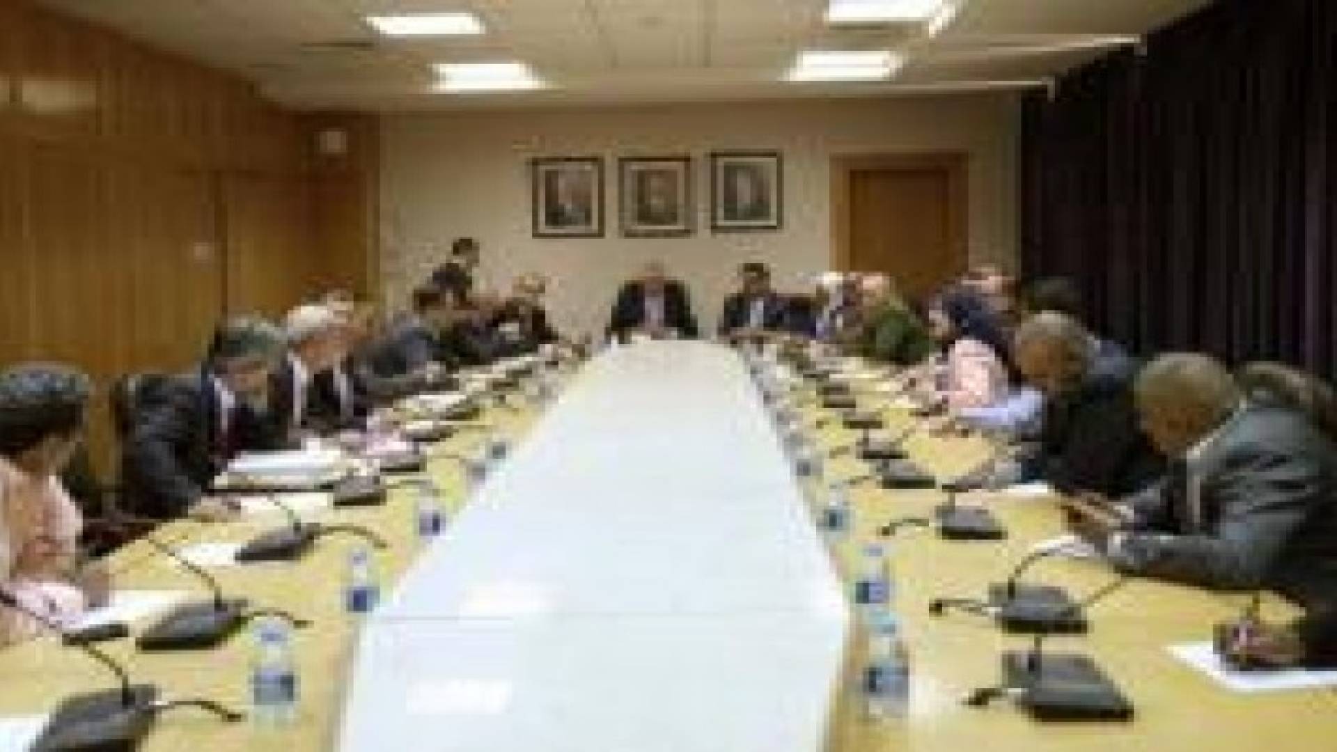 التربية النيابية تبحث مضامين خطاب الملك عبدالله الثاني