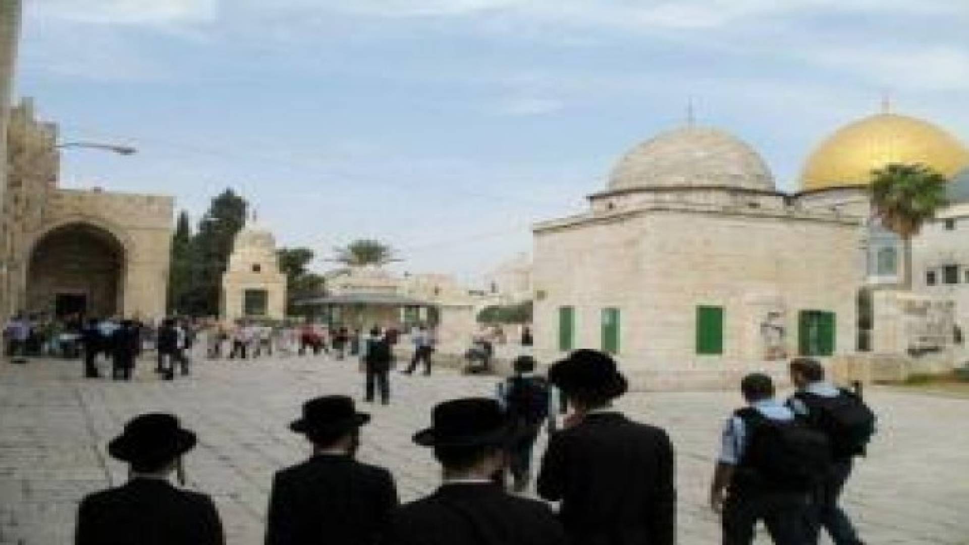 الاحتلال اقتحم الاقصى بالقدس 70 مرة خلال ايلول الماضي