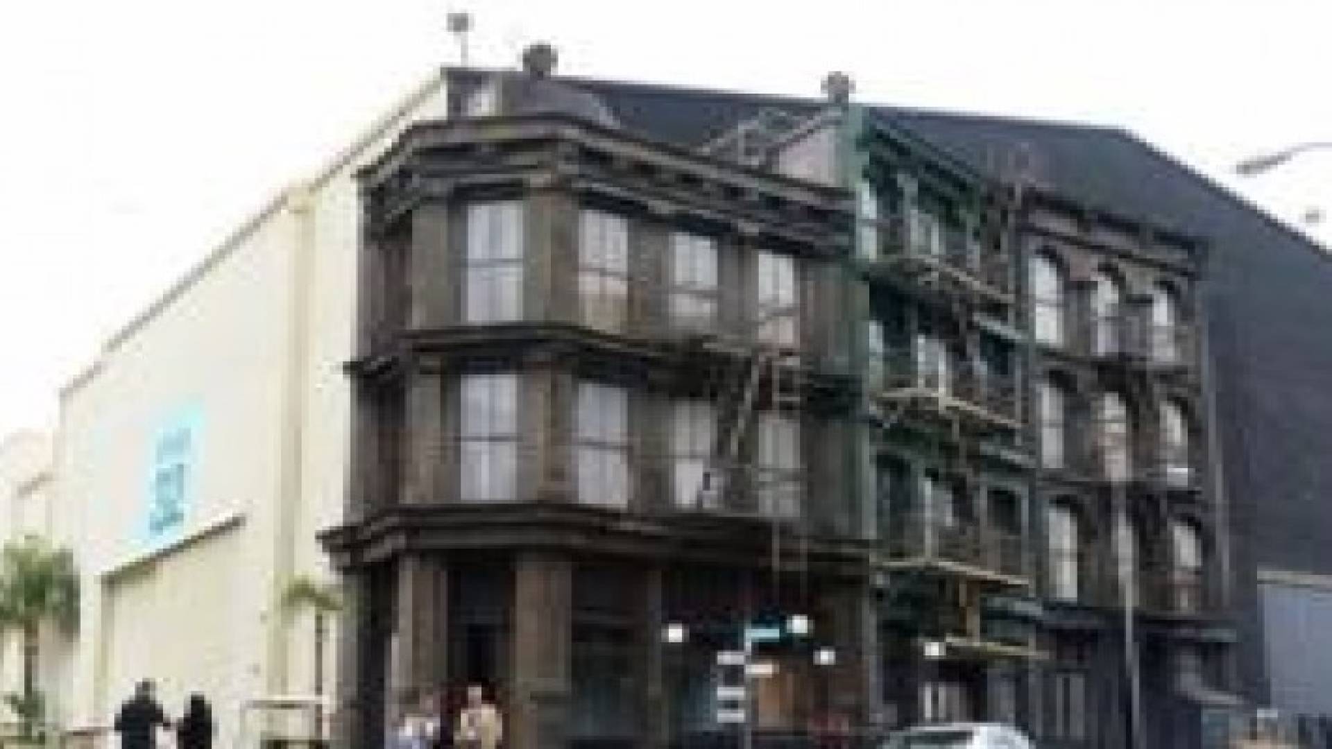 إجراءات صارمة لحماية مبان قديمة في لوس أنجلوس