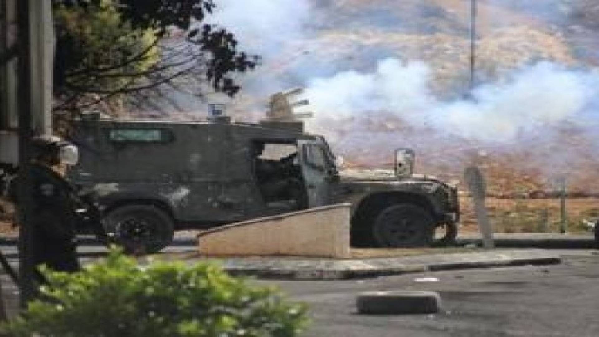 استشهاد طفل برصاص الاحتلال في البيرة