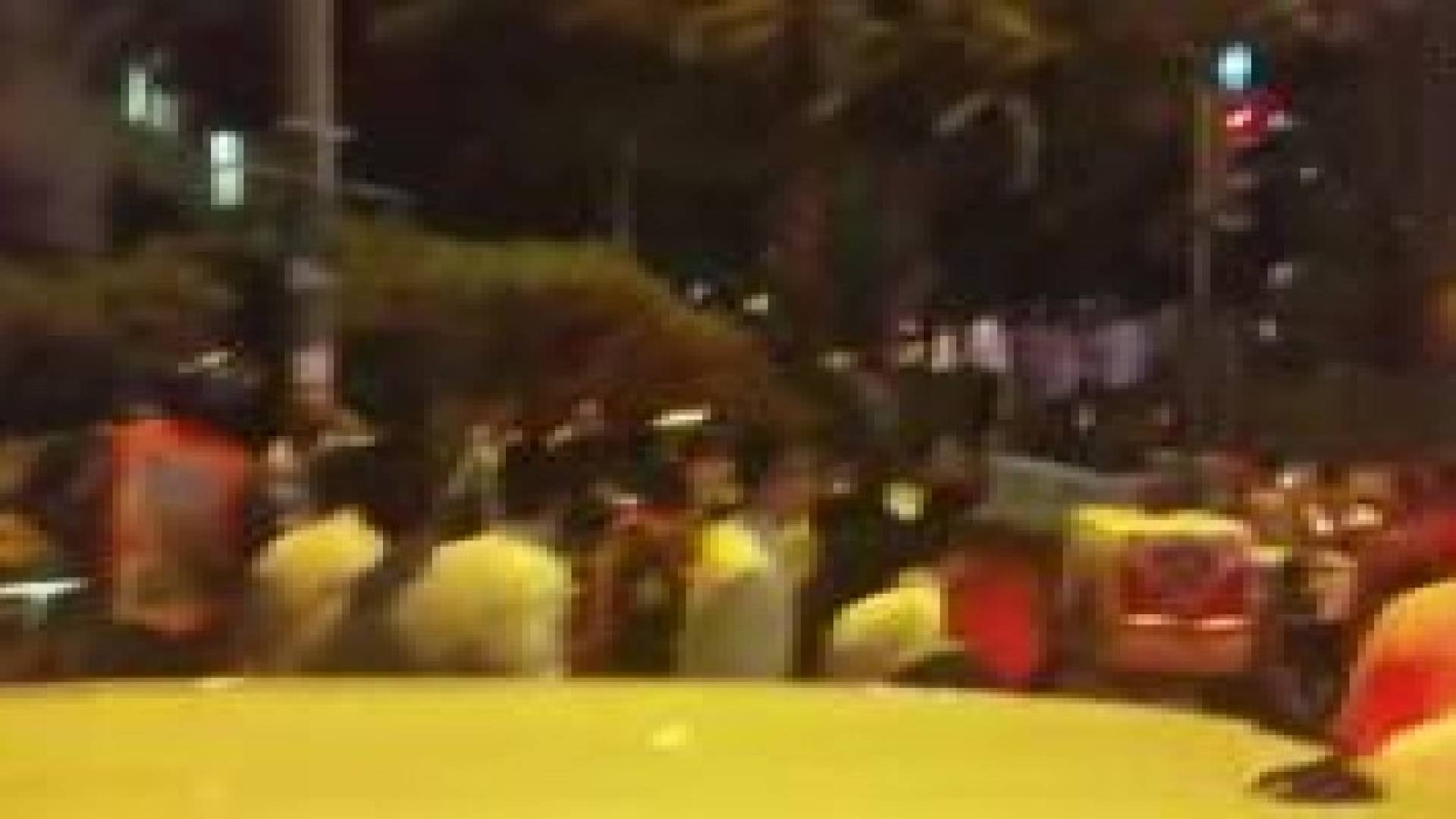 شرطة الاحتلال الاسرائيلي تقتل فلسطينيا بحجة خطف سلاح جندي.. فيديو