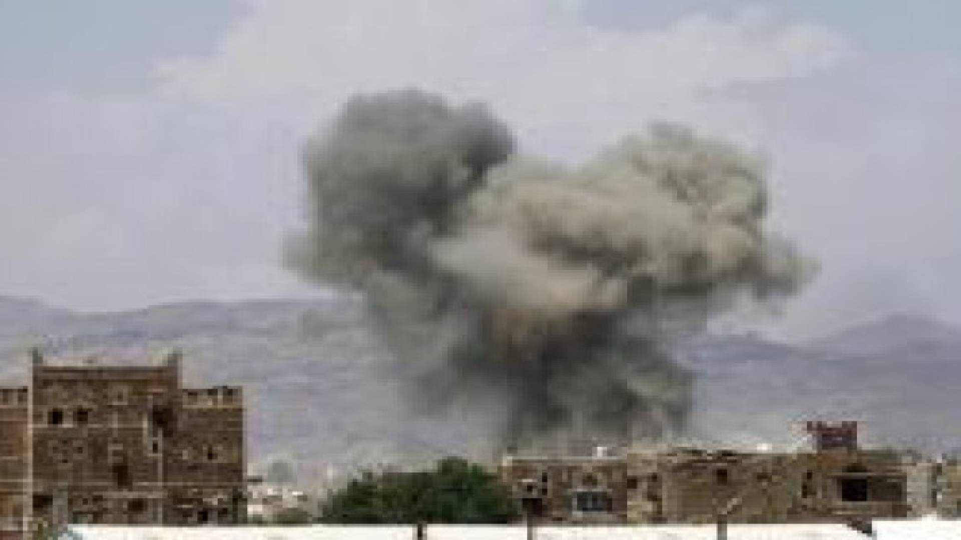 التحالف يشن غارات "عنيفة" على الحوثيين في الحديدة