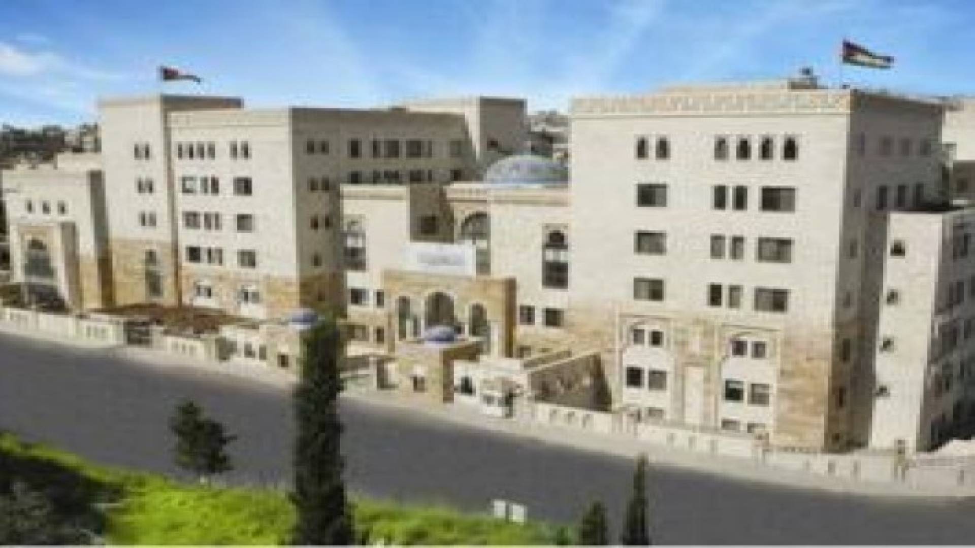 (قاضي القضاة) تباشر بحوسبة قرارات المحكمة العليا الشرعية