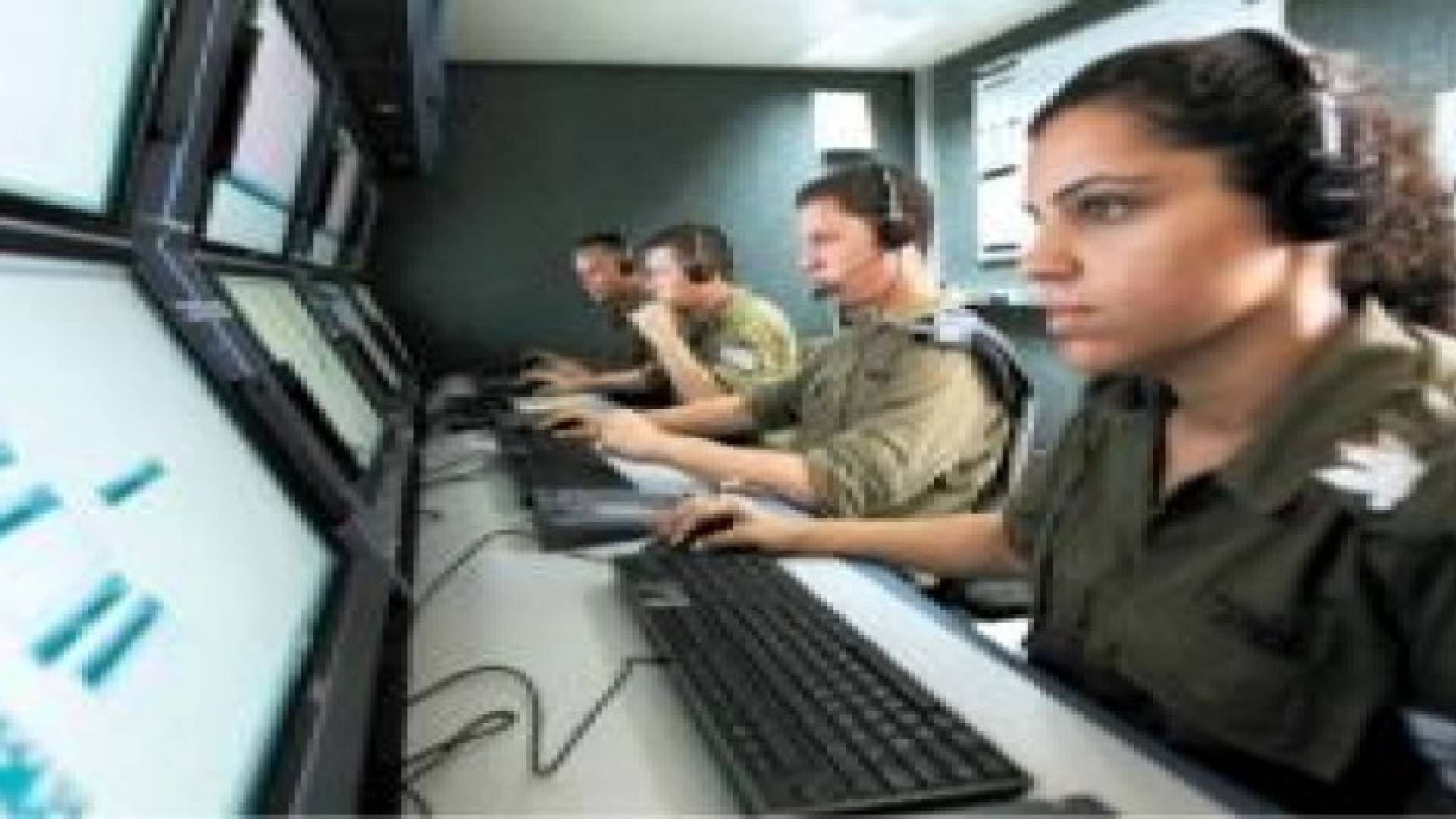 الإحتلال ينشئ قسم للدبلوماسية الإلكترونية لمراقبة وسائل التواصل الإجتماعي