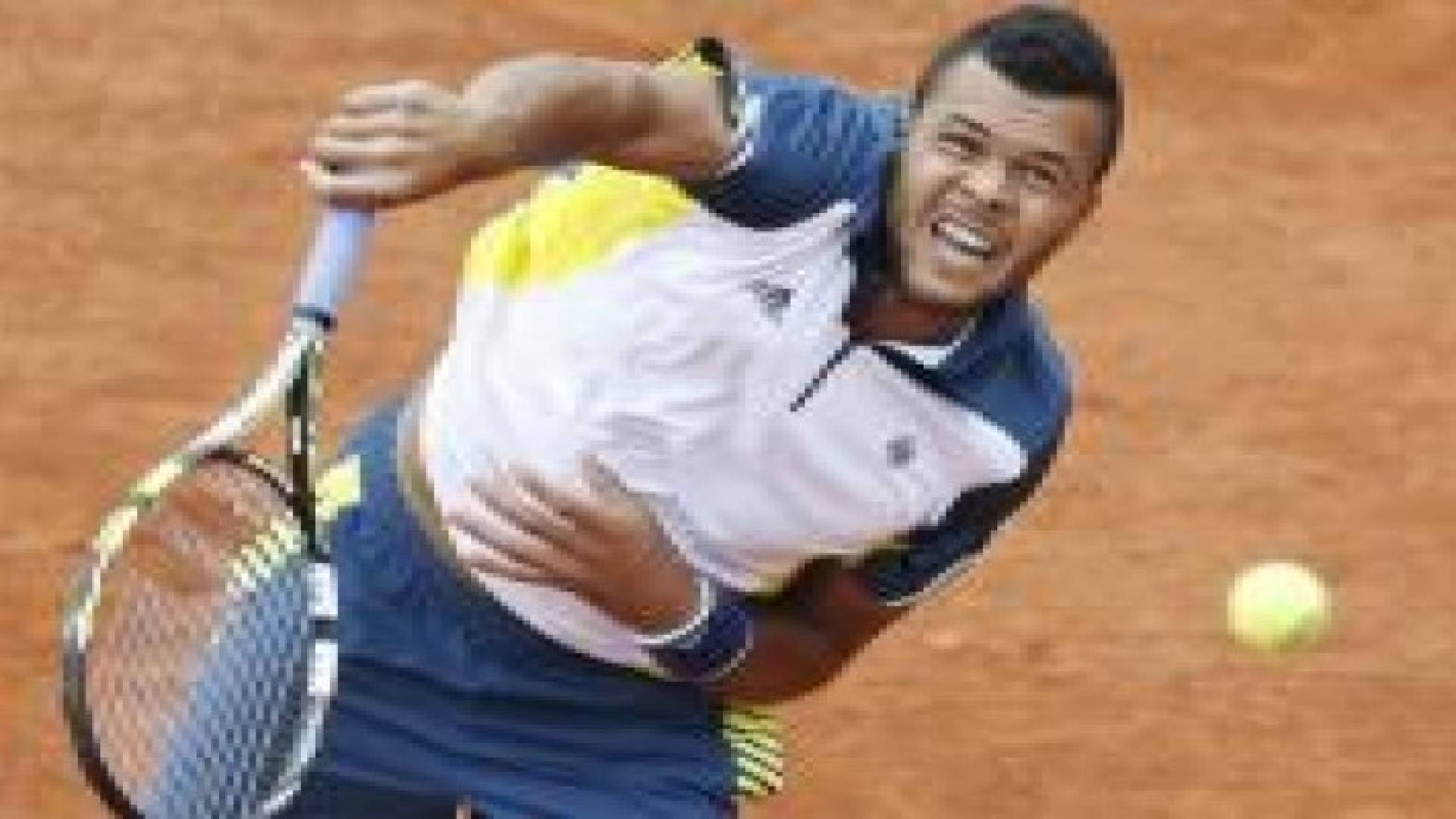 تسونغا يتأهل لنصف نهائي بطولة شنغهاي