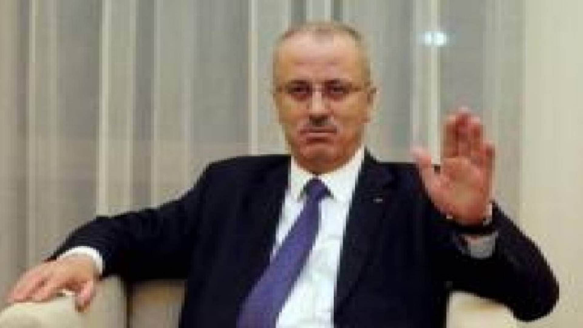 رئيس الوزراء الفلسطيني : يحمل إسرائيل المسؤولية الكاملة عن استمرار التصعيد