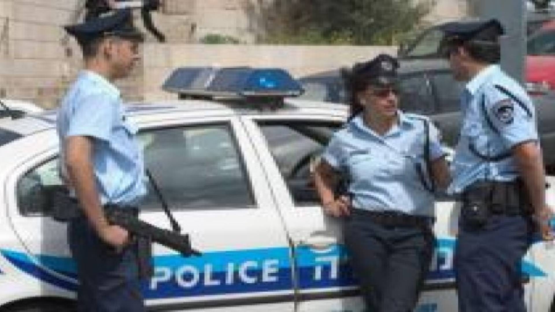 حكومة الاحتلال تسمح للشرطة بالتفتيش دون شبهة