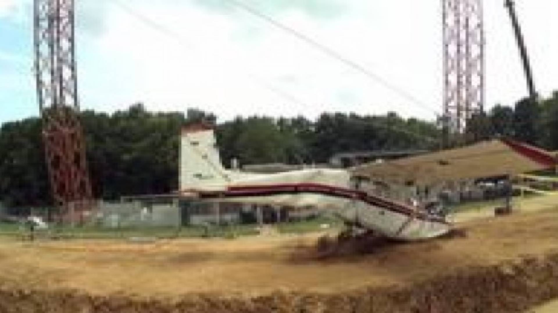 مصرع 4 أشخاص في تحطم طائرة فى كولومبيا