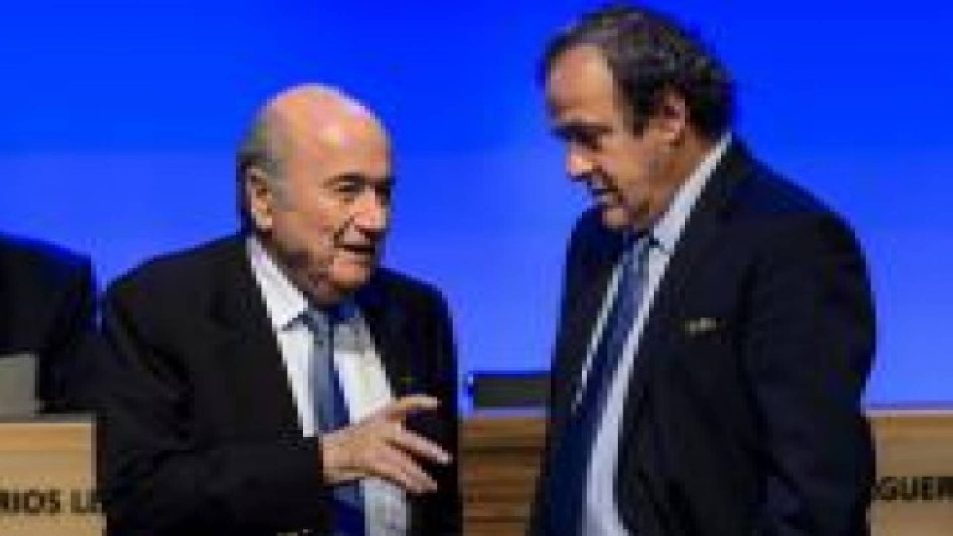 بلاتيني يعترف: لا وجود لعقد مكتوب بشأن الـ 1.8 مليون فرنك