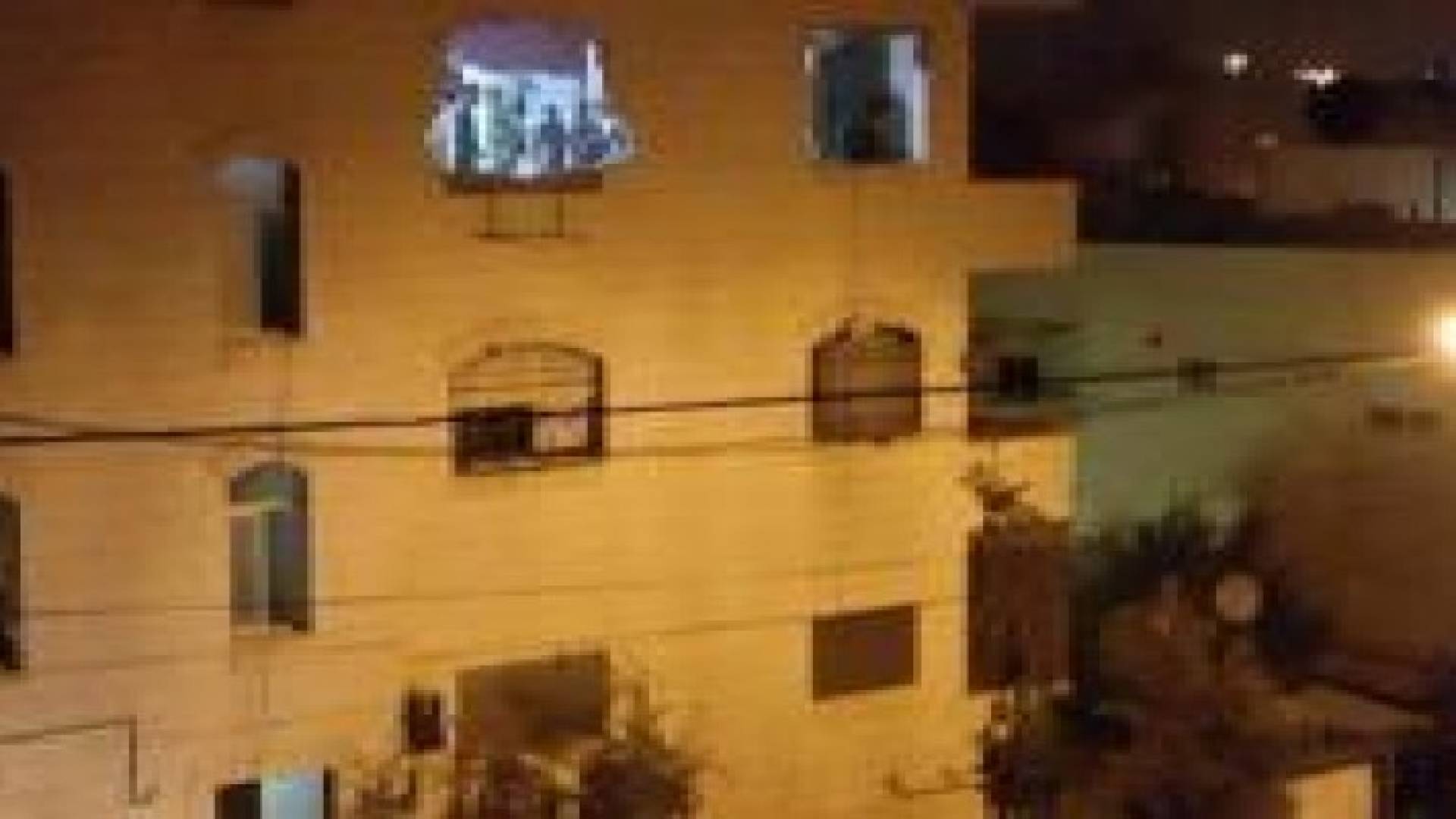 الاحتلال يهدم منزل منفذ عملية "عتصيون" في الخليل