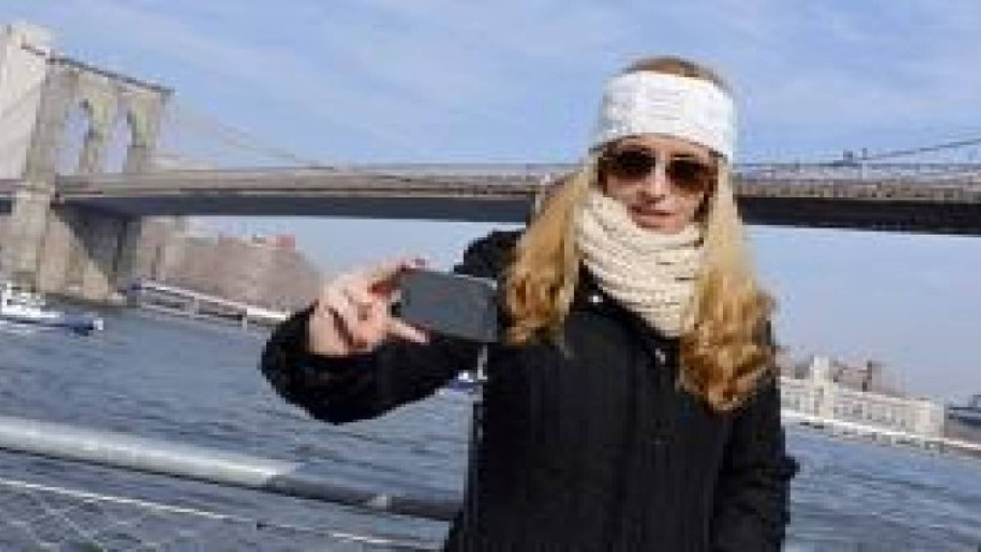 دراسة: معظم حوادث الغرق تقع أثناء التقاط صور السيلفي