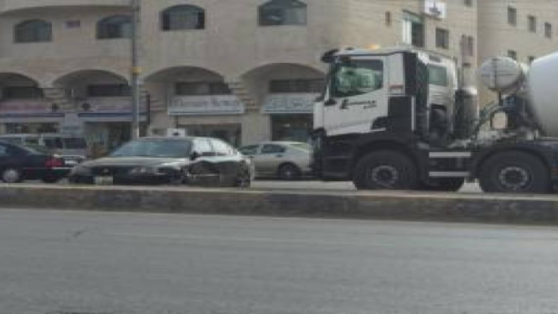 اصابة مواطن بحادث تصادم في المقابلين