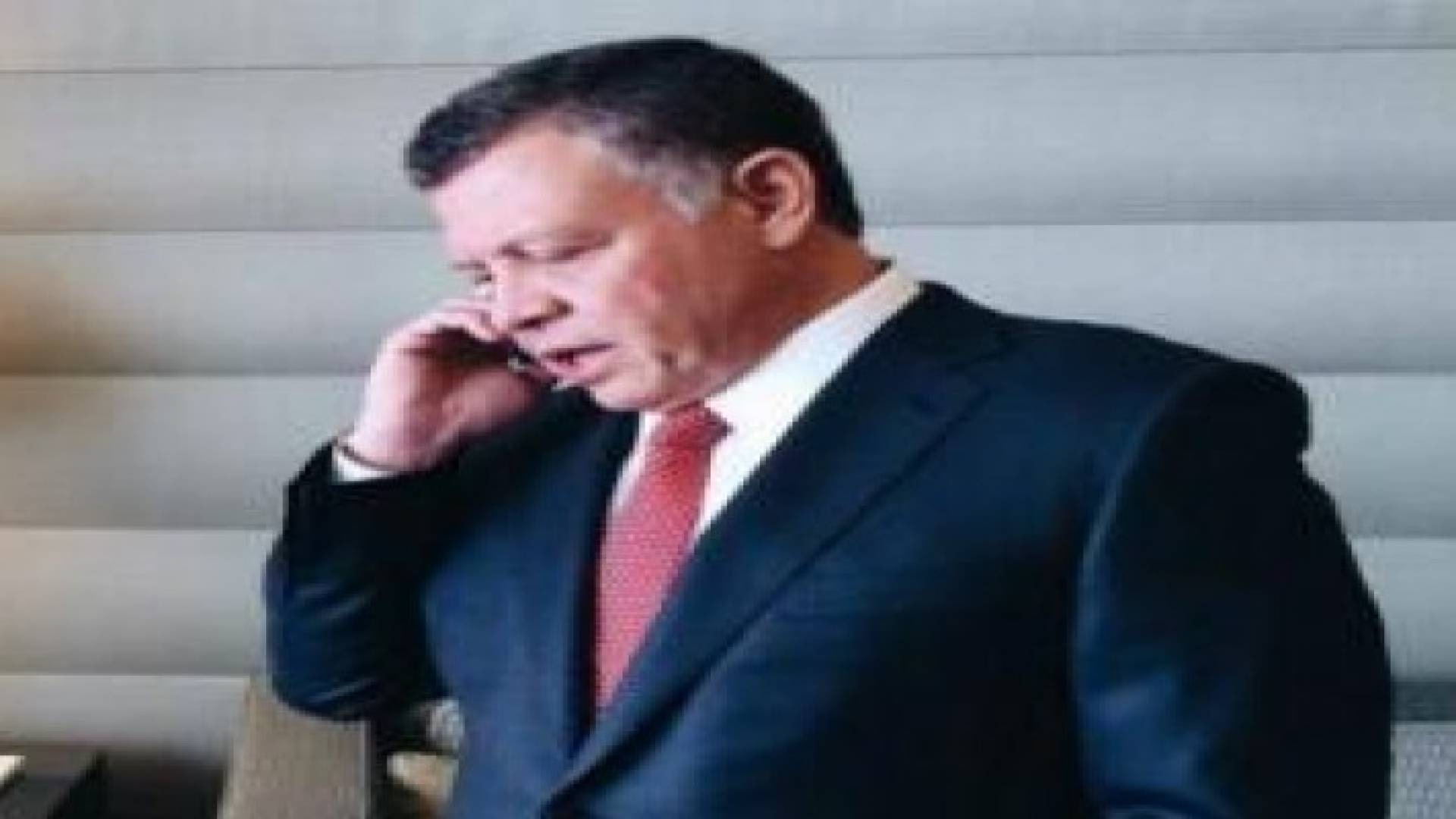 الملك وعاهل البحرين يبحثان هاتفيا تطورات الاوضاع بالمنطقة