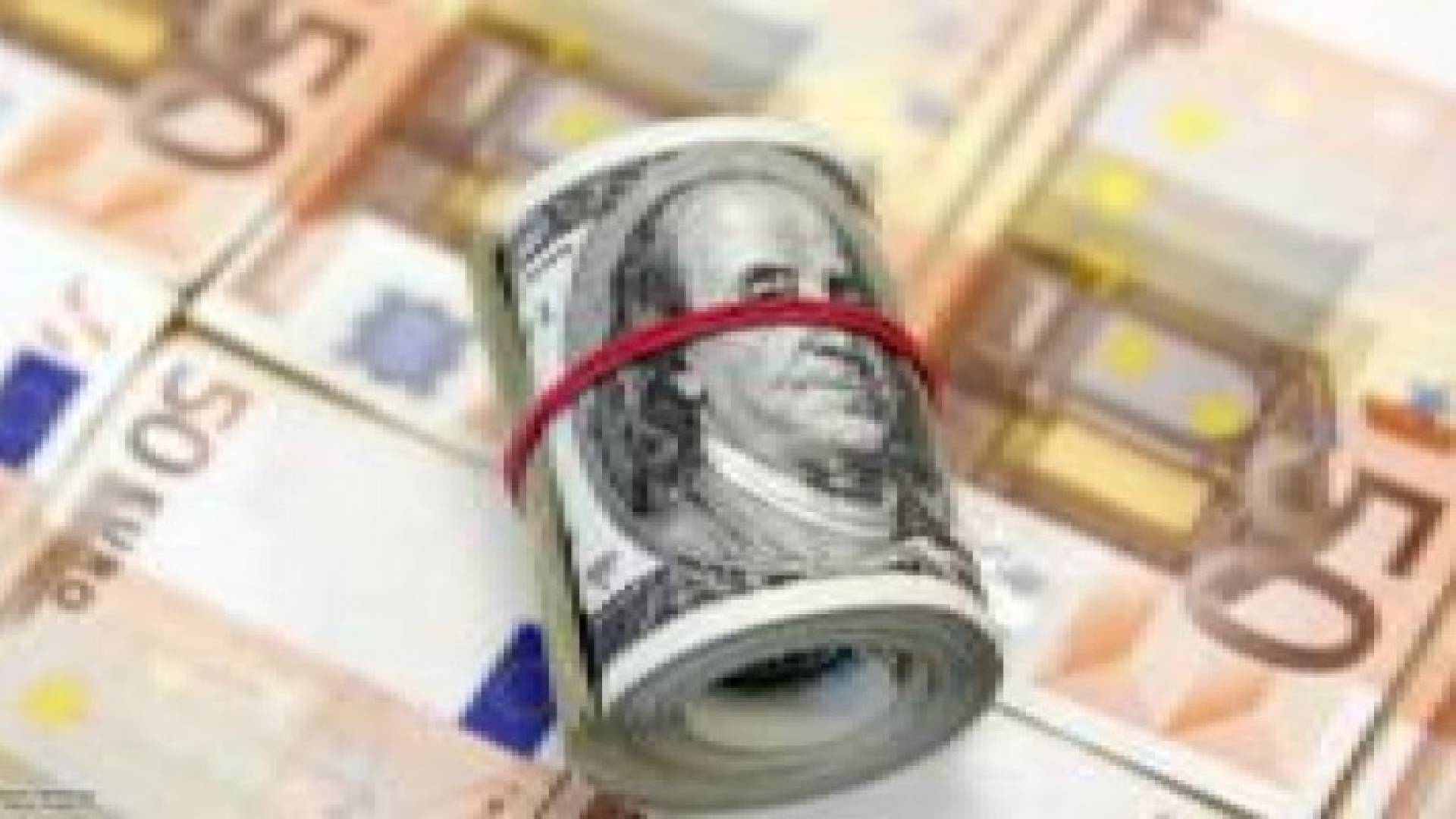 اليورو يتعافى أمام الدولار