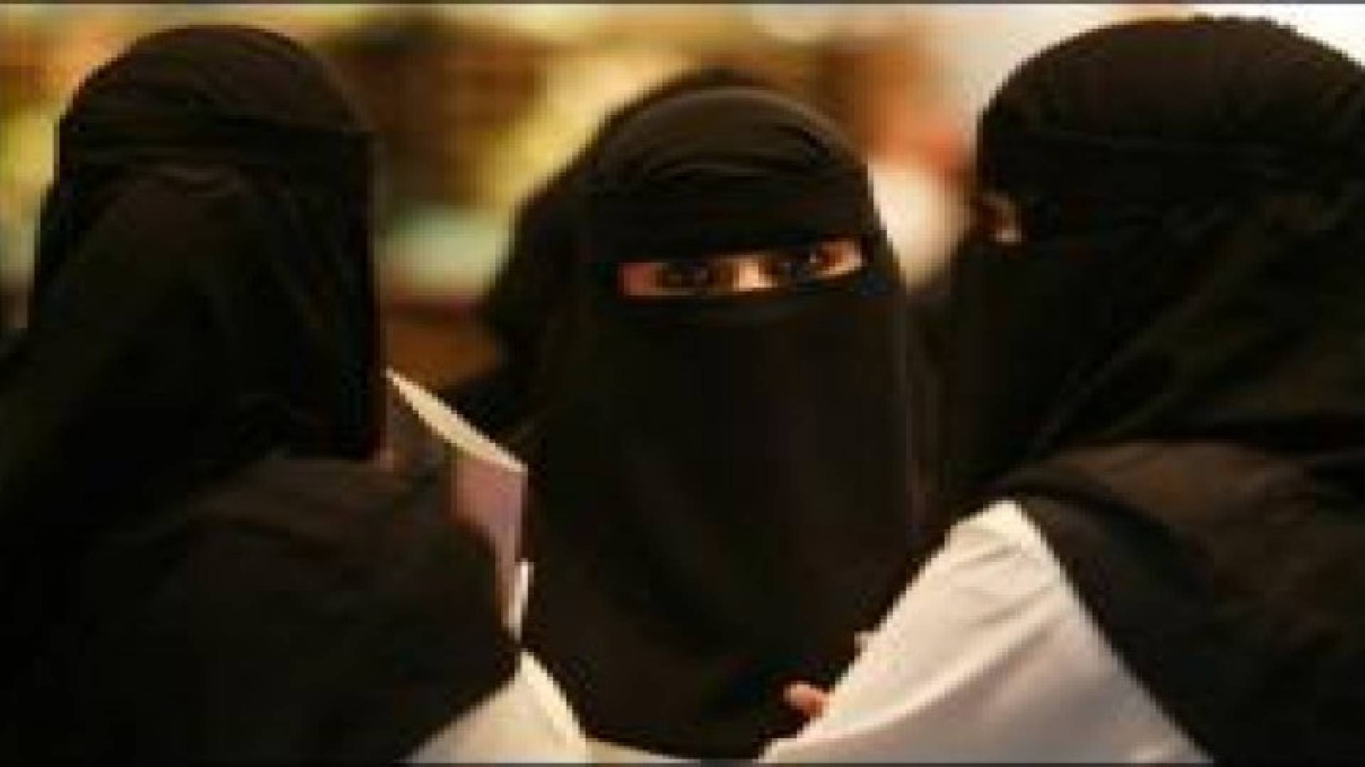 في حضن الإرهاب.. أشهر 9 سعوديات