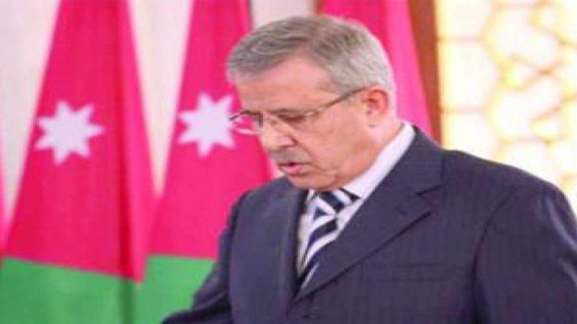 وزير الزراعة يؤكد على اتخاذ الاجراءات الرادعة للحد من الاعتداءات على اراضي الدولة