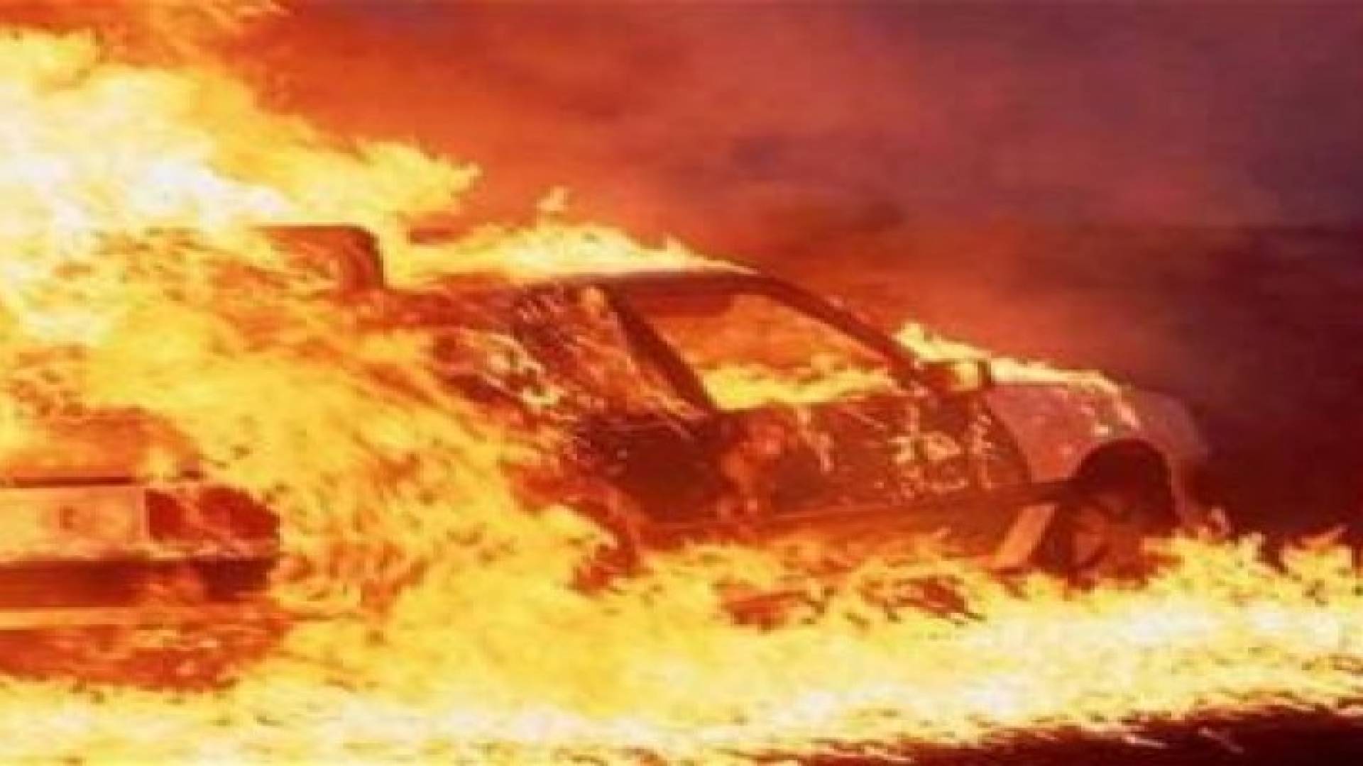 حصريا: رؤيا تنشر التفاصيل الكاملة لحادثة مقتل عائلة حرقا في سيارة على يد الأب بعمان