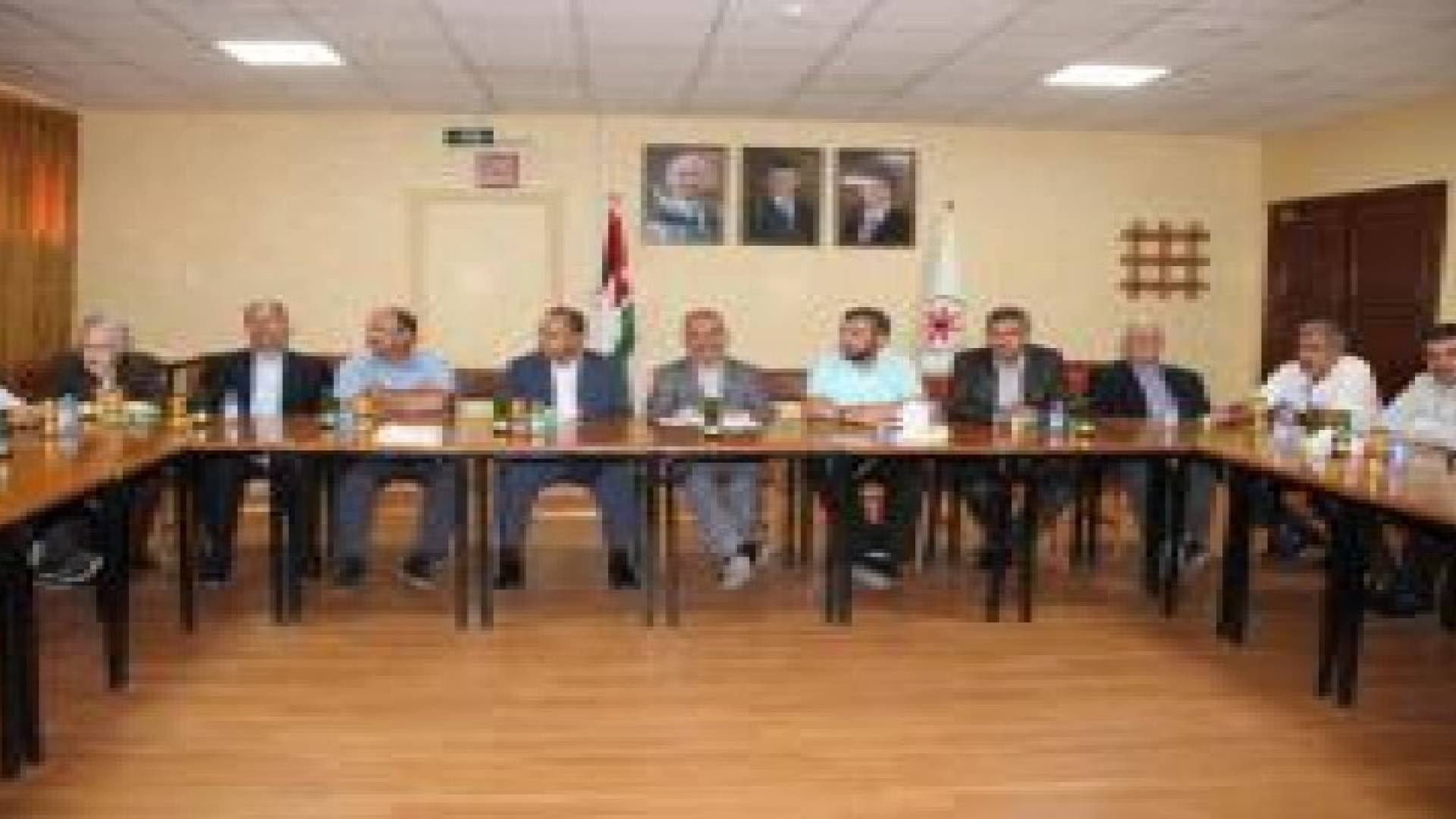 الصناعات الوطنية تنظم زيارة تعليمية لمصفاة البترول