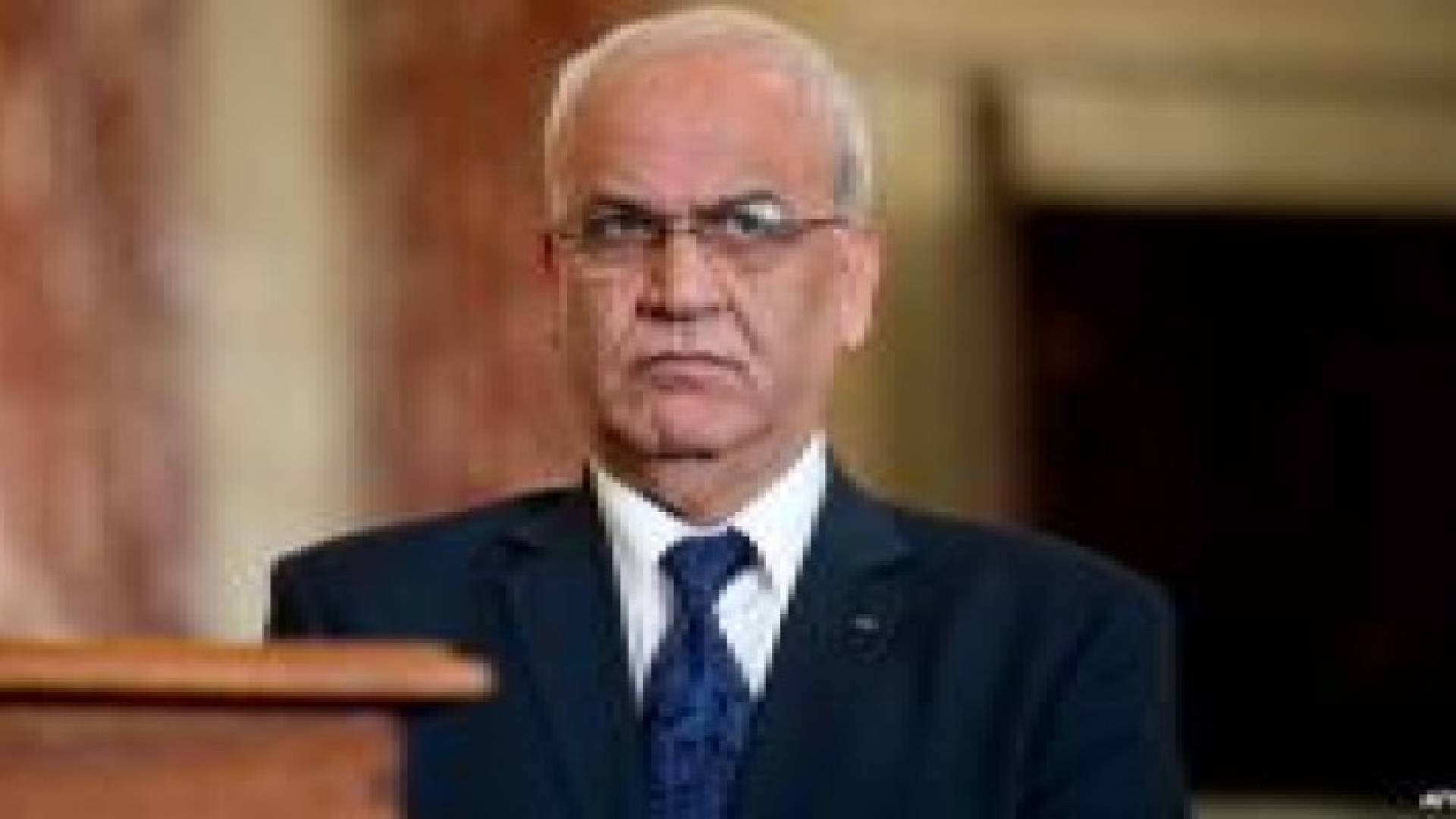 عريقات: موقف الملك صلب بالوصاية على الاقصى ونتنياهو يتلاعب بالحقائق