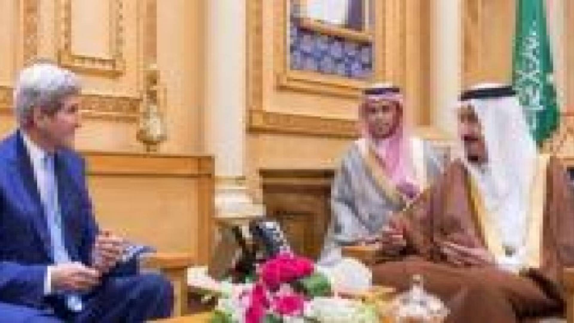 الملك سلمان يؤكد لكيري على أهمية تأمين الشعب الفلسطيني