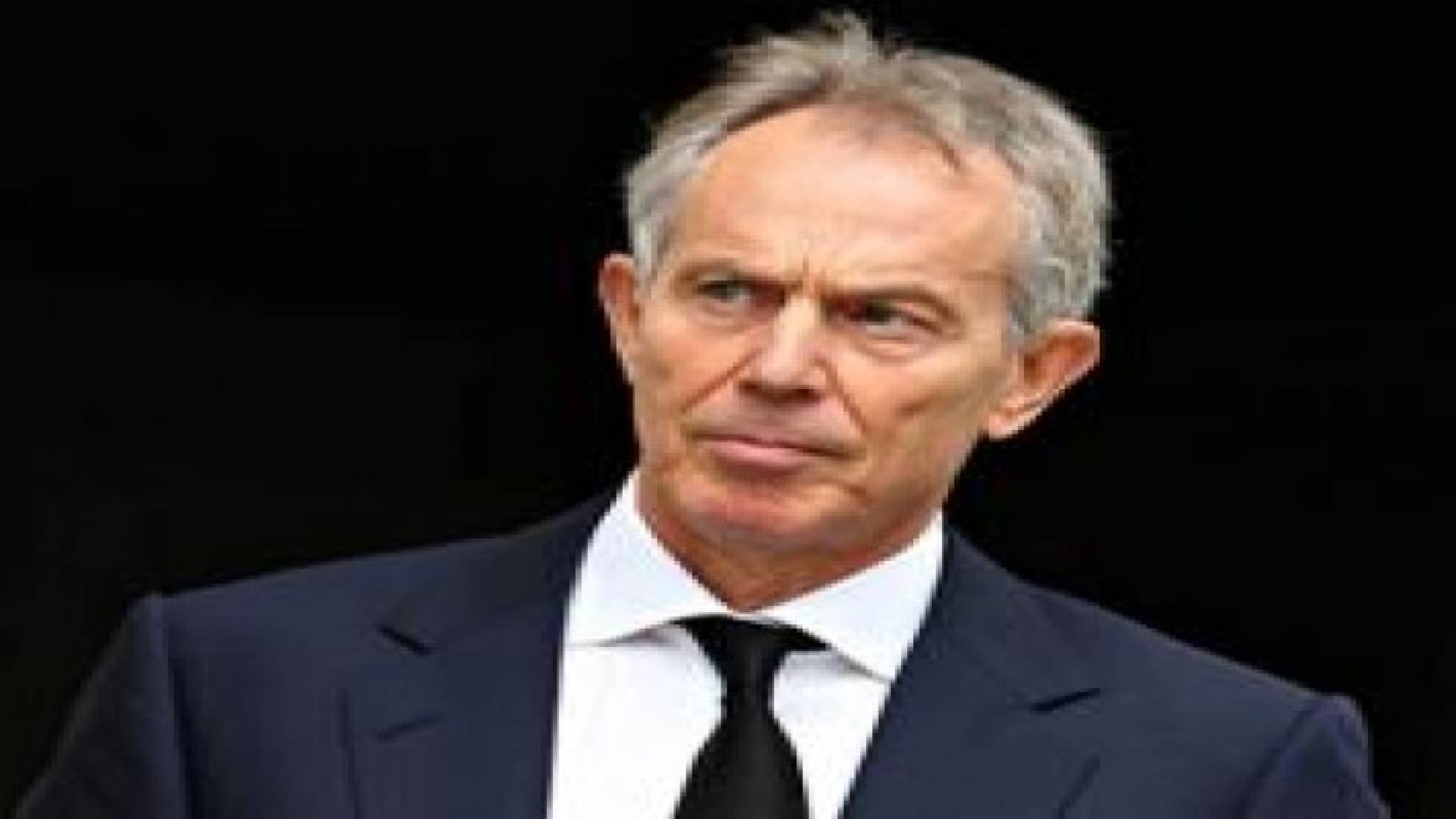 بلير: أعتذر عن حرب العراق و المعلومات الإستخباراتية كانت خاطئة