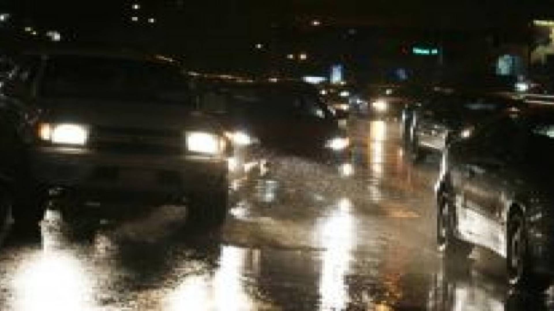 ازدحامات سير خانقة في العاصمة عمان .. والسير يوضح