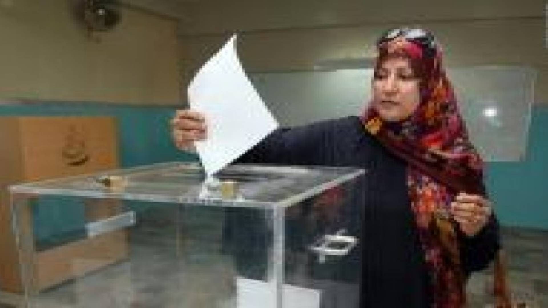فوز امرأة واحدة بين 84 رجلا في البرلمان العماني