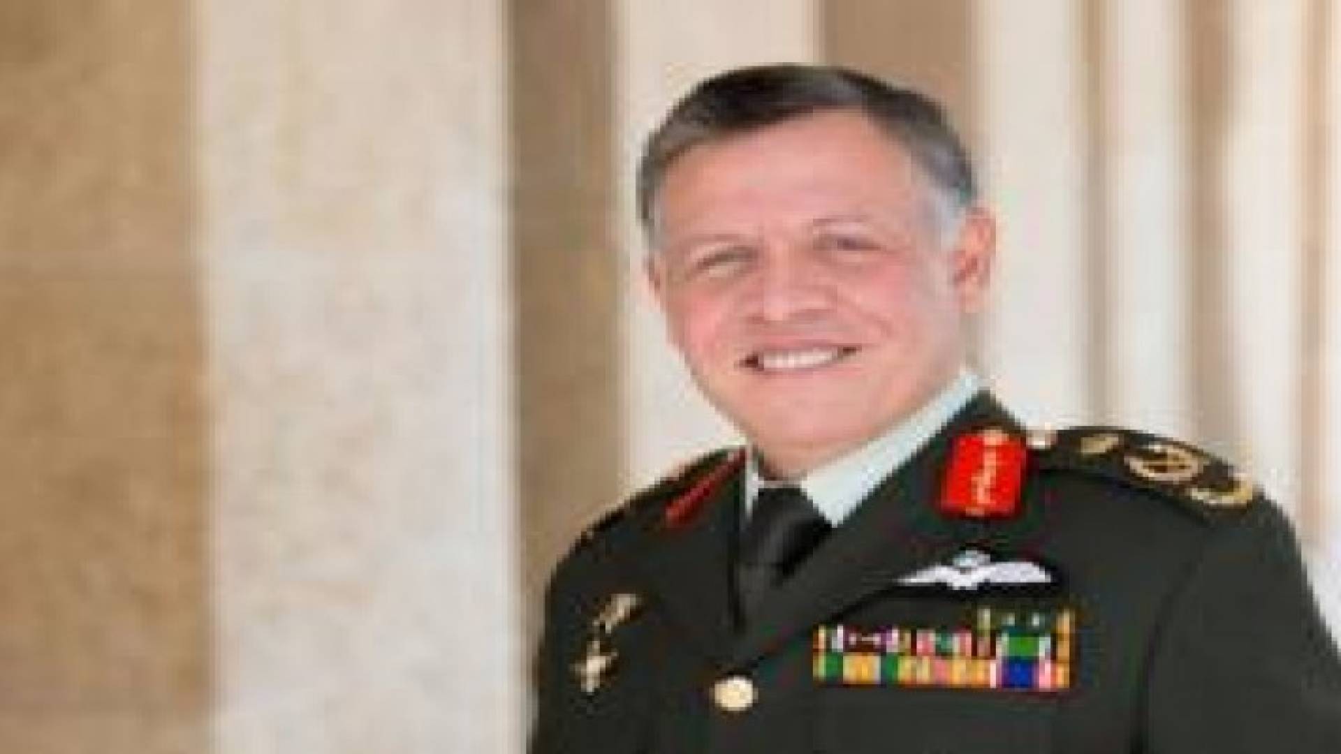 الملك يستقبل قائد القيادة المركزية الأمريكية