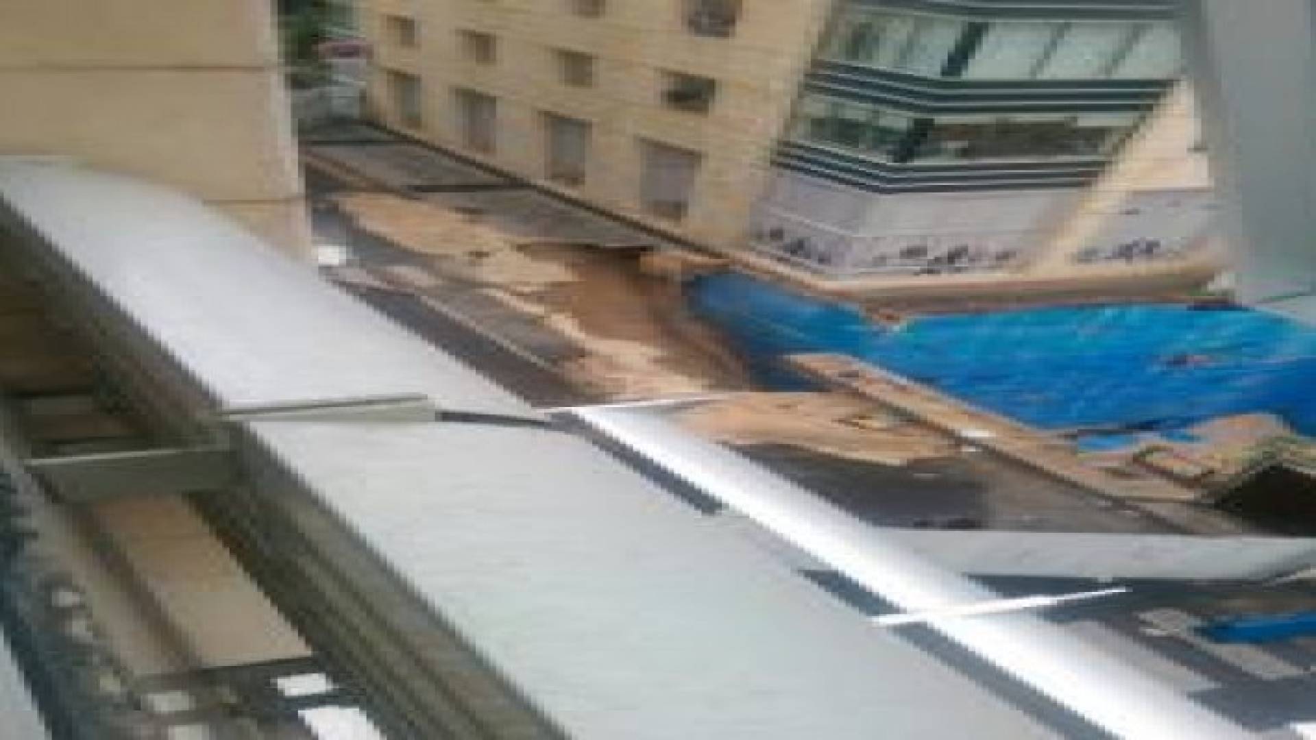 بالفيديو .. انجرافات في " بوليفارد العبدلي" .. والدفاع المدني ينفي