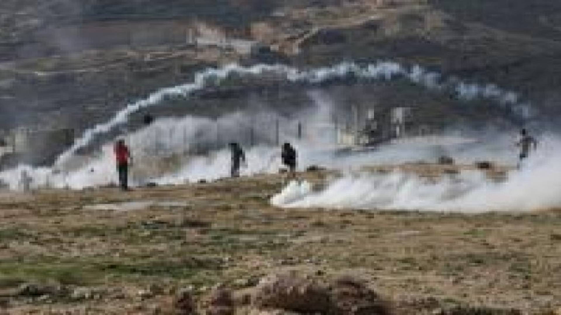 مواجهات ومسيرات بالضفة والقدس وغزة