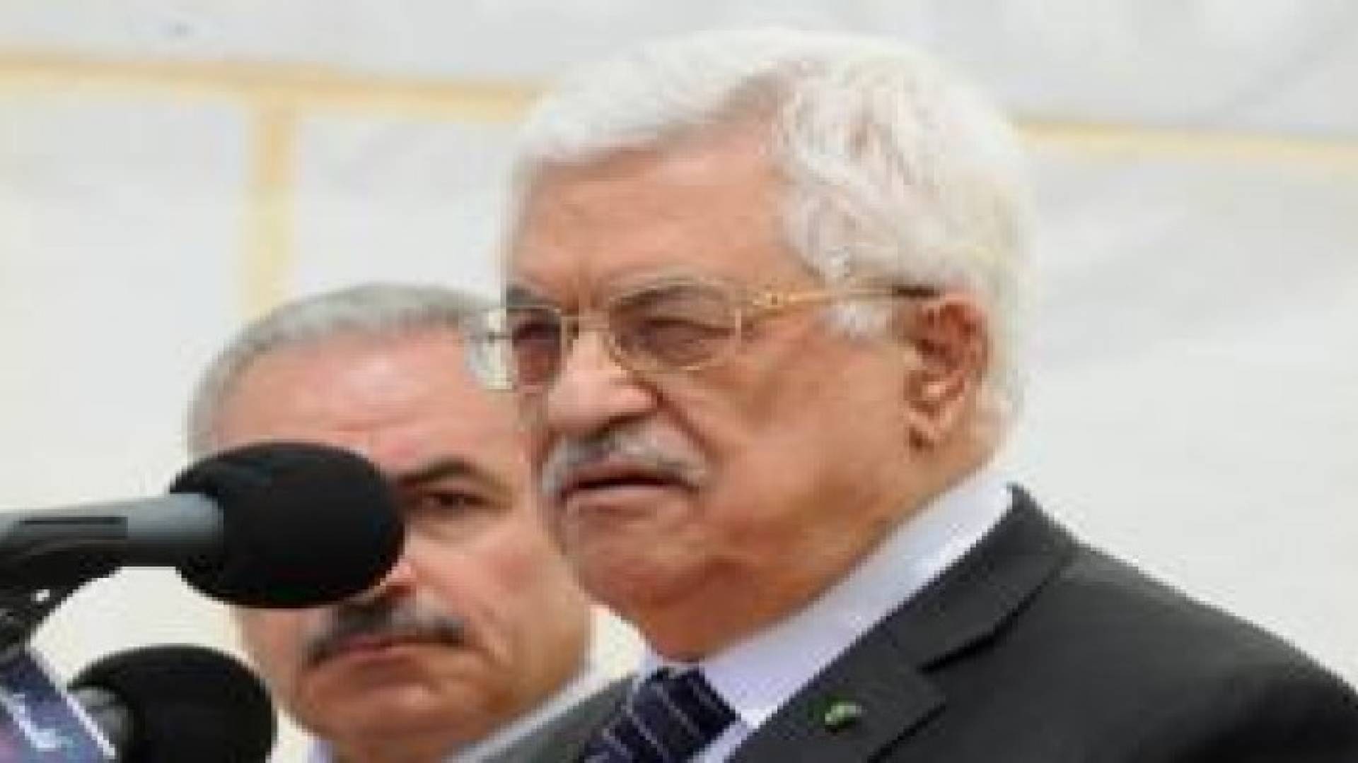 عباس: لن ألغي أوسلو ولا أطلب بعودة اللاجئين