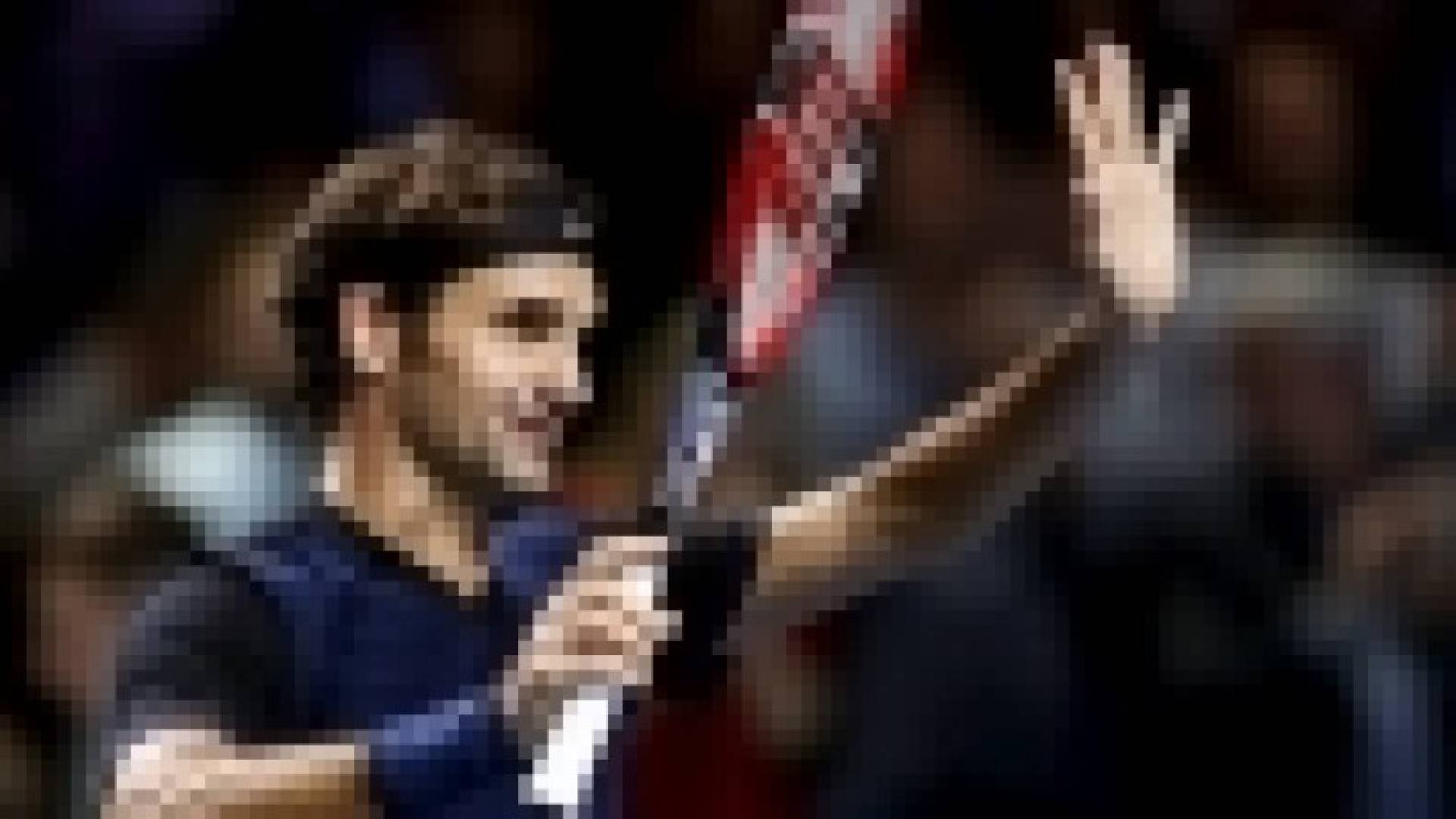 فيدرير يضرب موعدا مع نادال في نهائي بازل