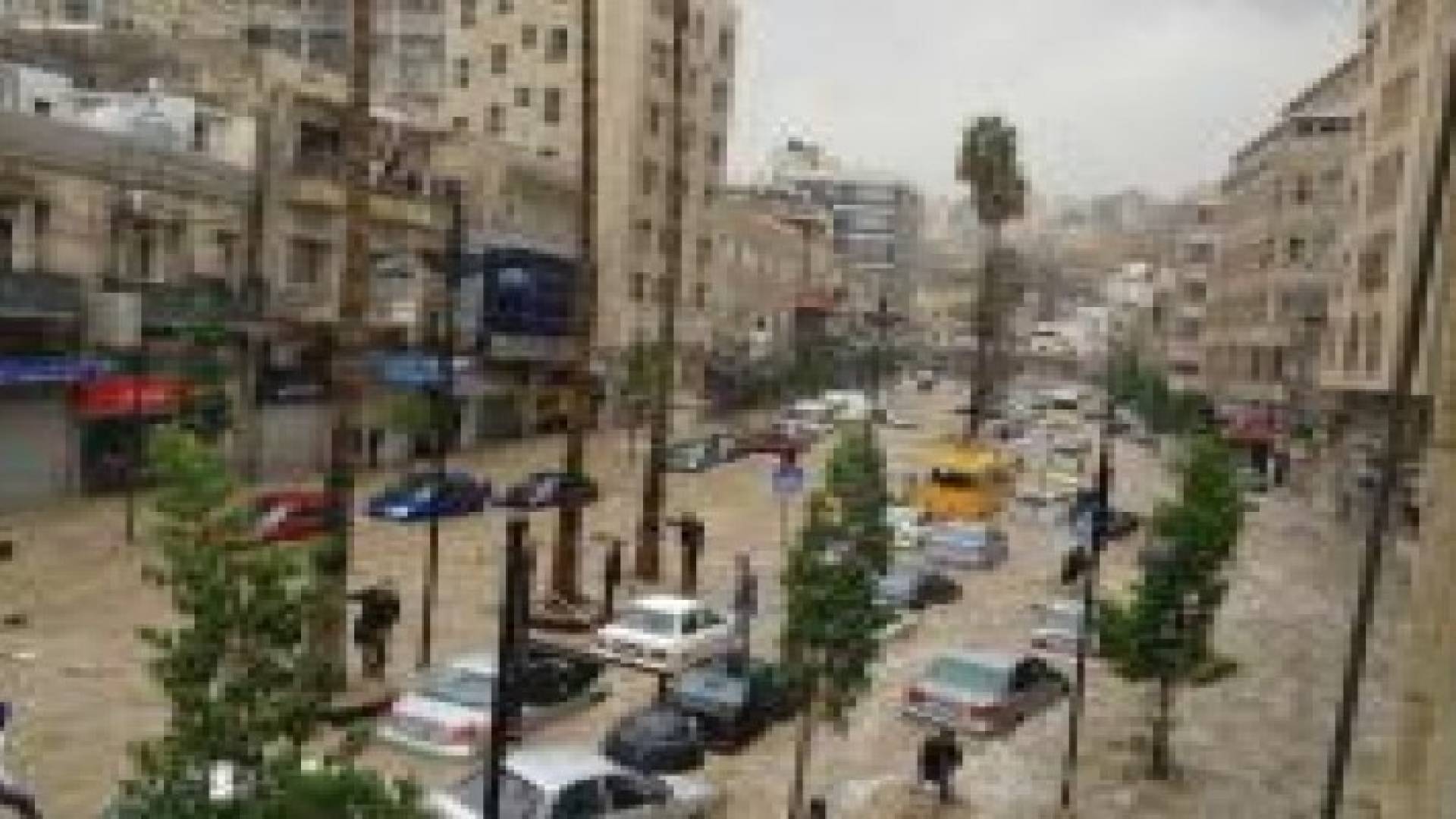 الدفاع المدني: لا إصابات حتى الآن في الحالة الجوية