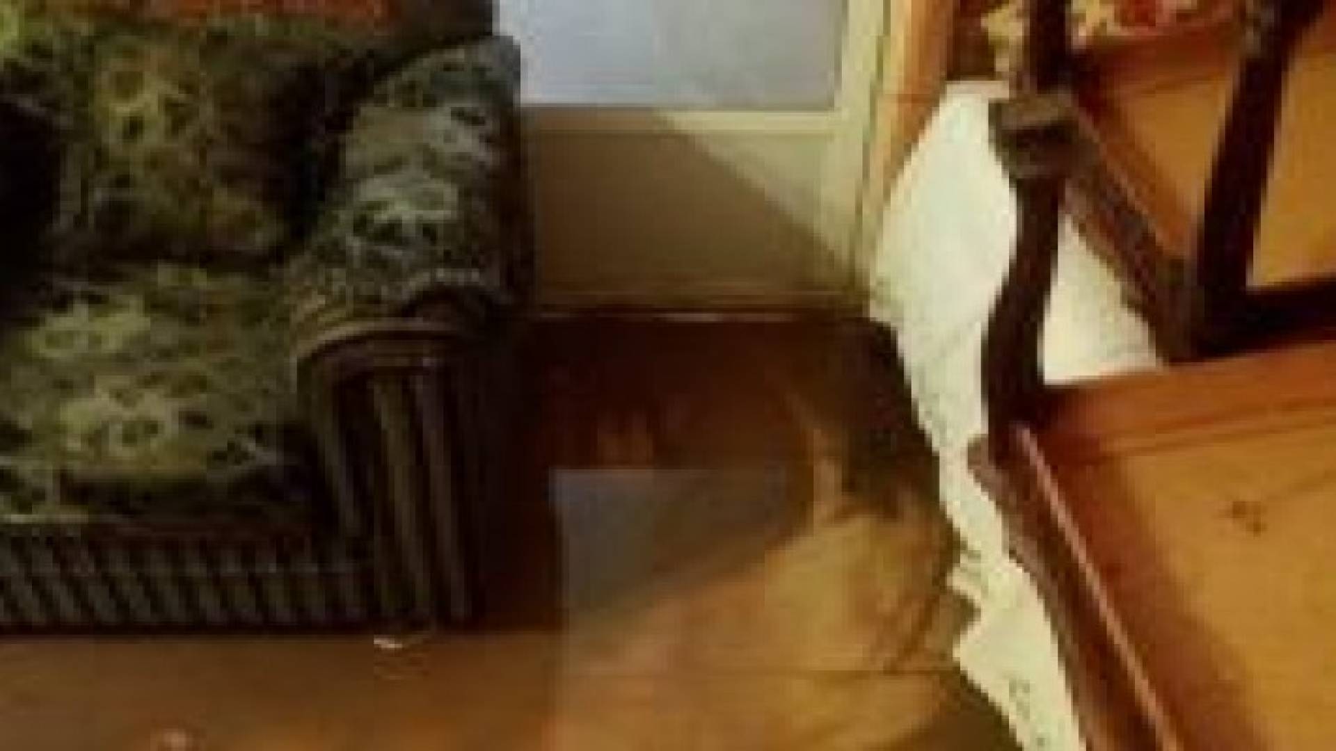 شرق عمان: مواطنون يحملون الحكومة مسؤولية غرق منازلهم وخسائر في الممتلكات