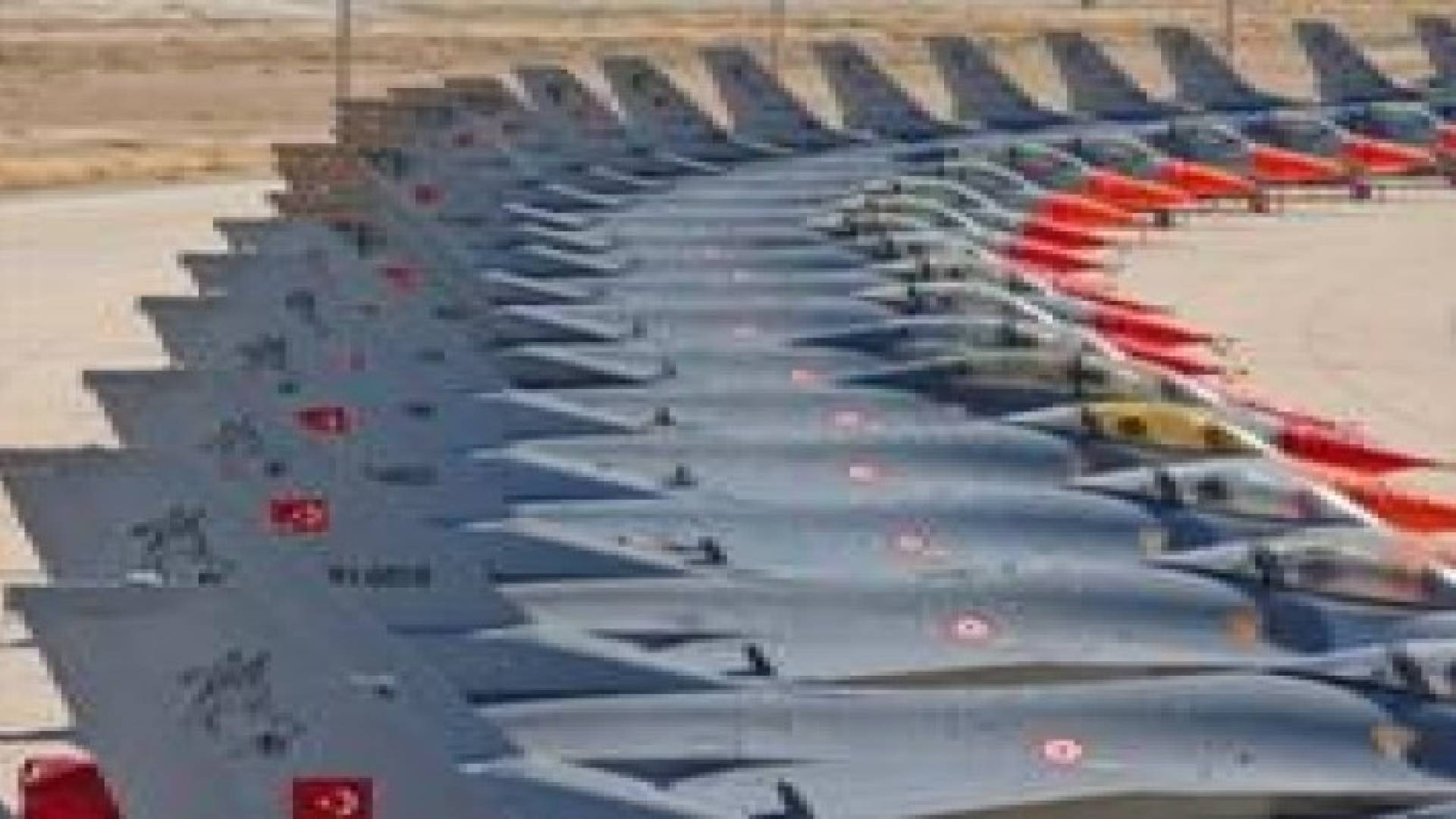 وزير الخارجية التركي: أنقرة تخطط لعمل عسكري كبير ضد "داعش"