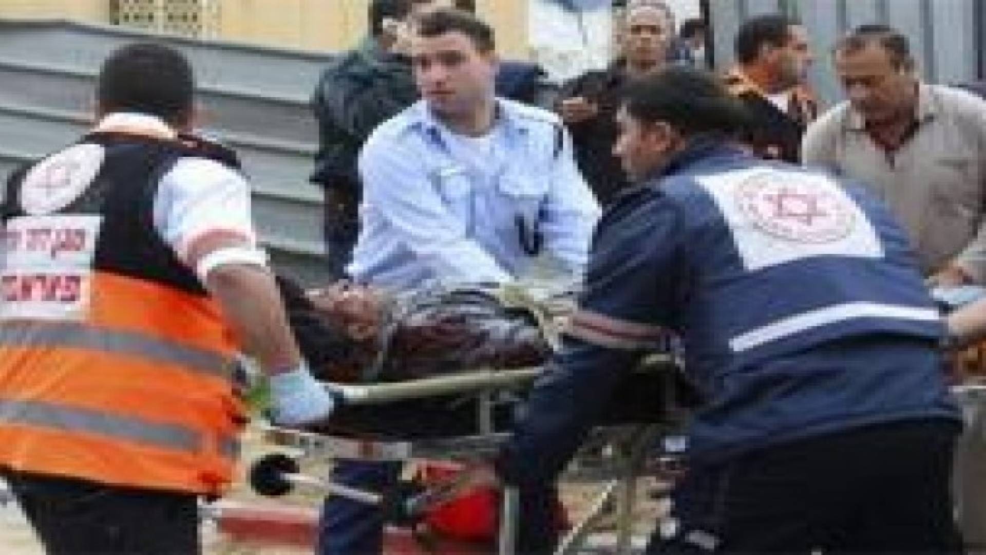 إصابة مستوطن إسرائيلي ثان في إطلاق نار بالخليل