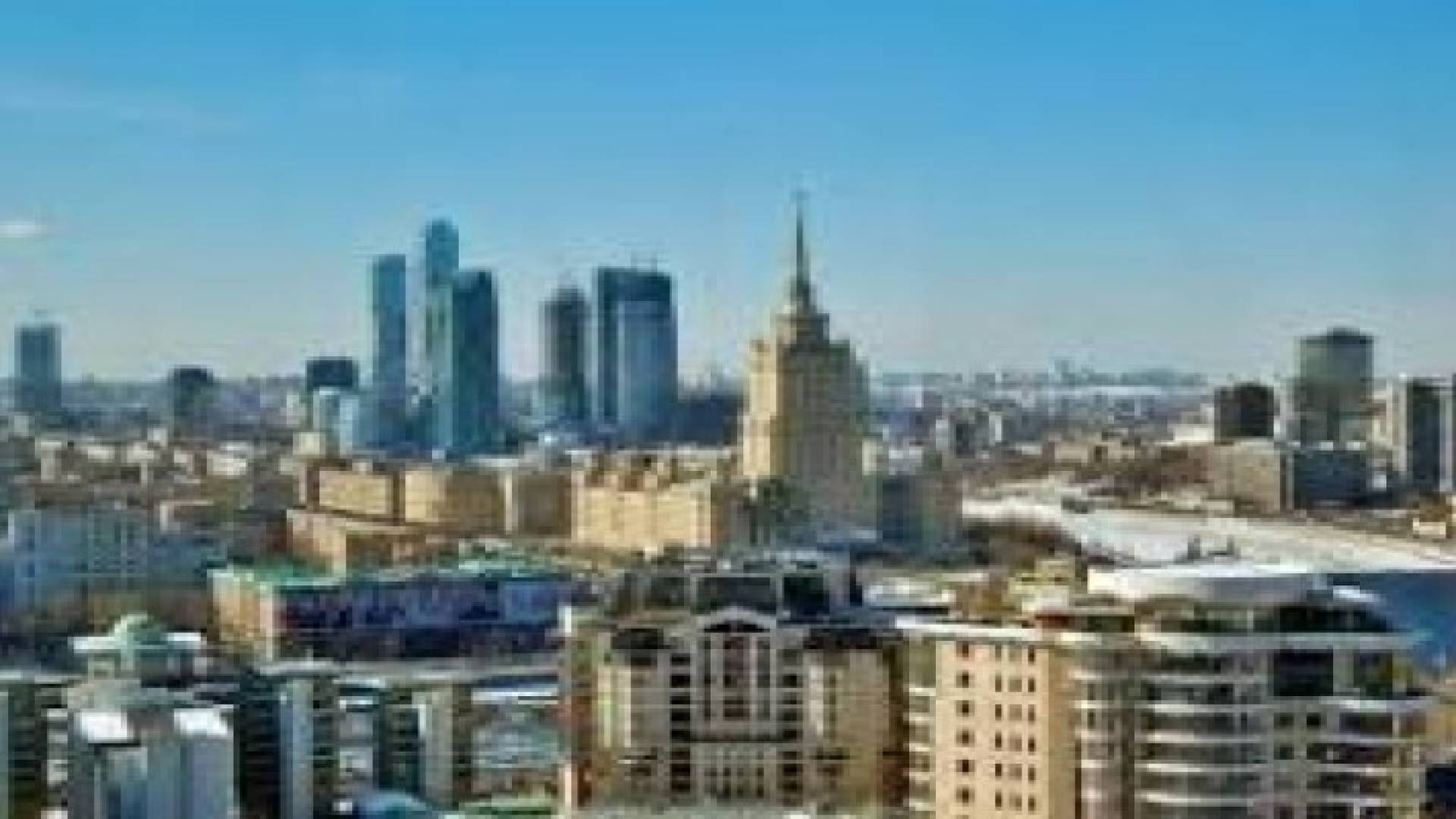 موسكو تواجه إجلاء نحو 80 ألف روسي من مصر بعد تعليق الرحلات