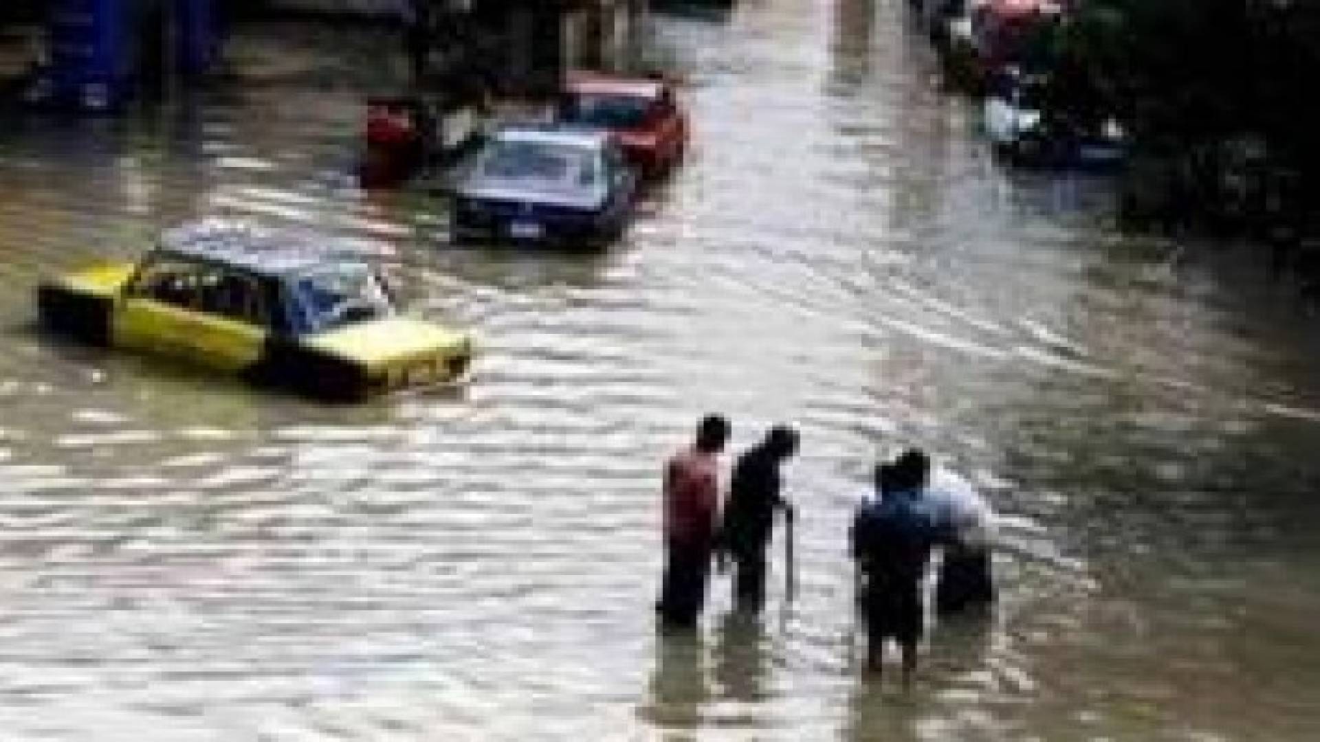 مصر:ضبط "خلية إرهابية" لسد "بلاعات" الإسكندرية بالإسمنت لإغراقها بمياه الأمطار